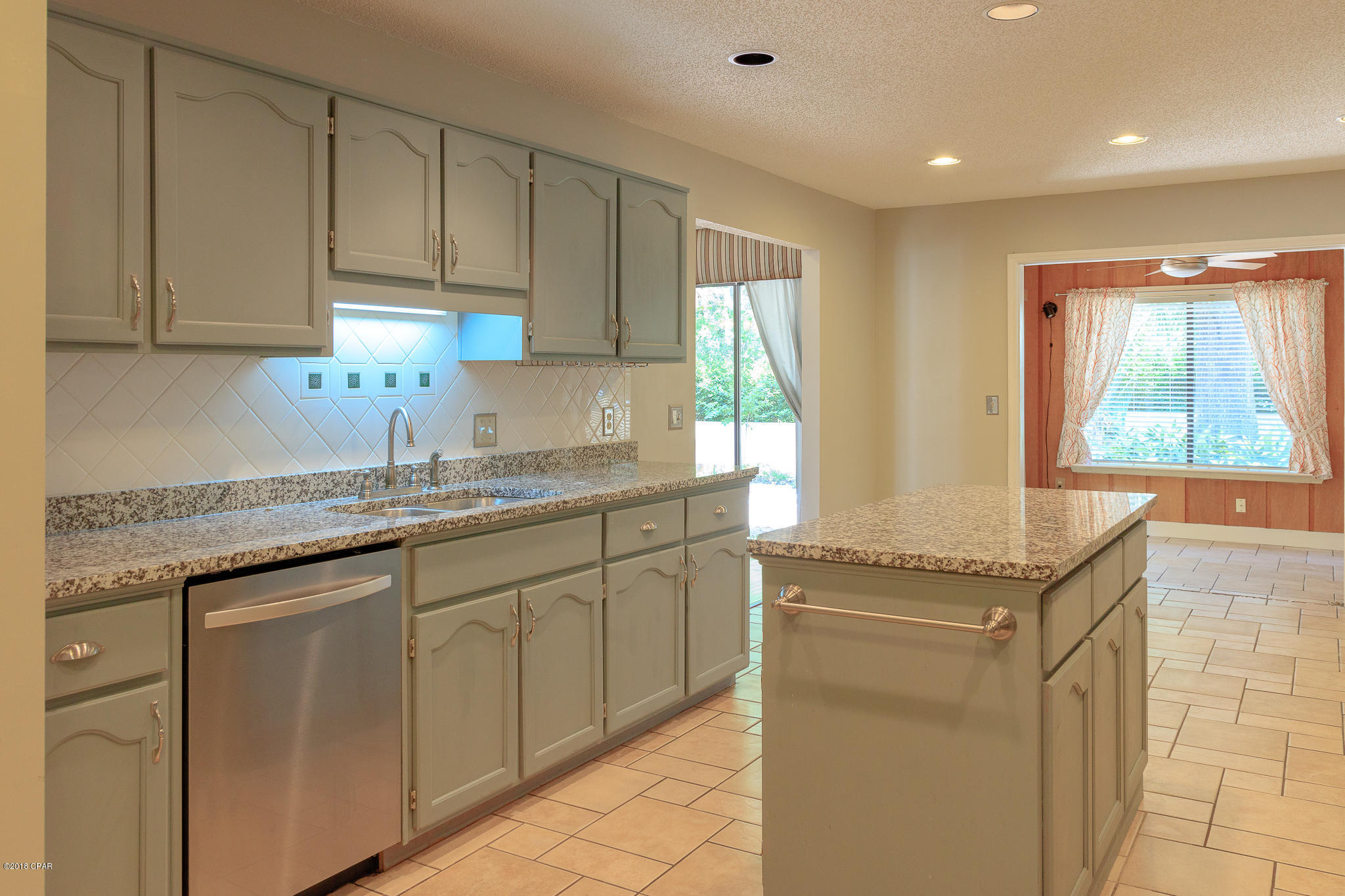 Country Club Harbour Estates - Residential