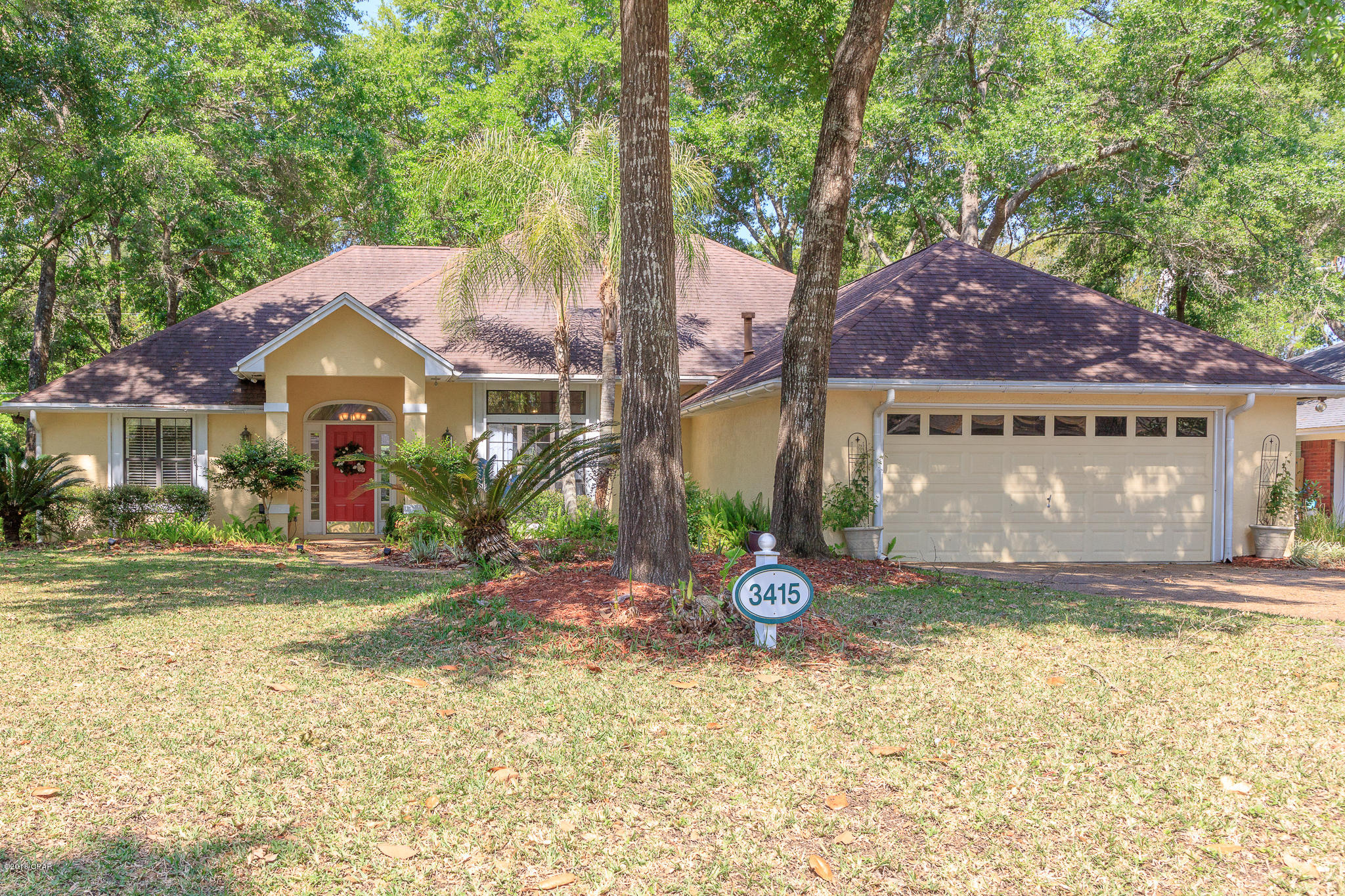 Country Club Harbour Estates - Residential