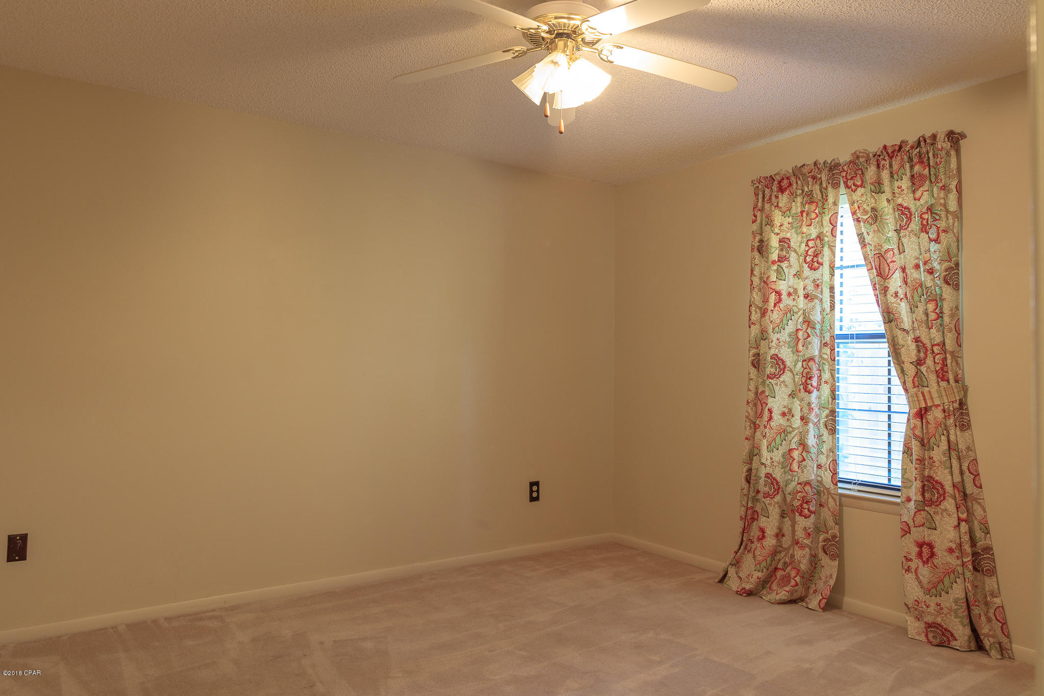 Country Club Harbour Estates - Residential