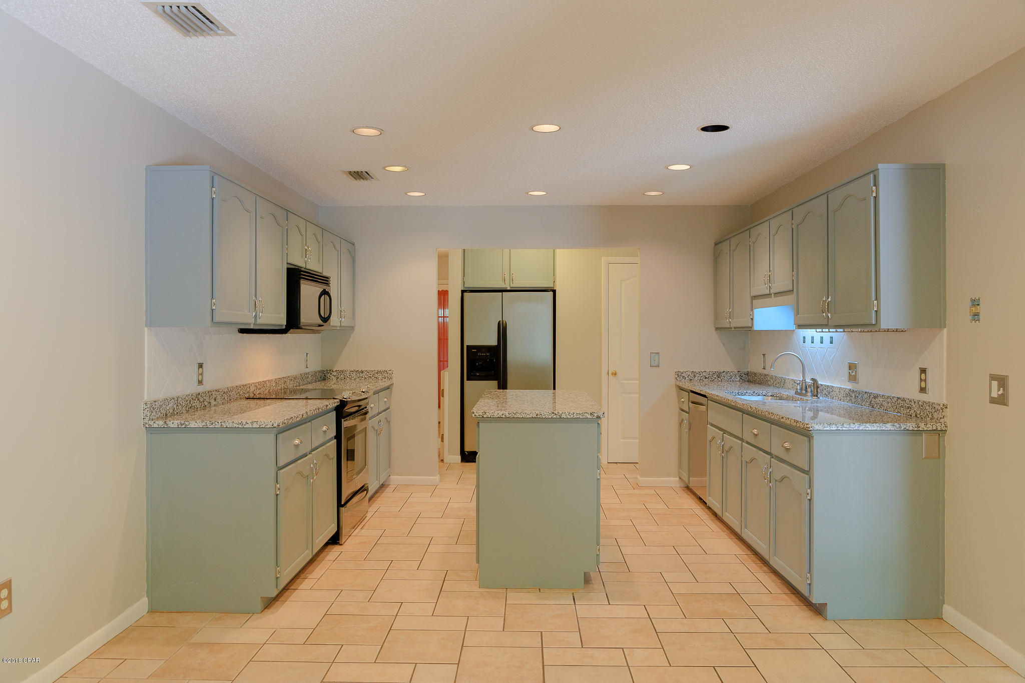 Country Club Harbour Estates - Residential