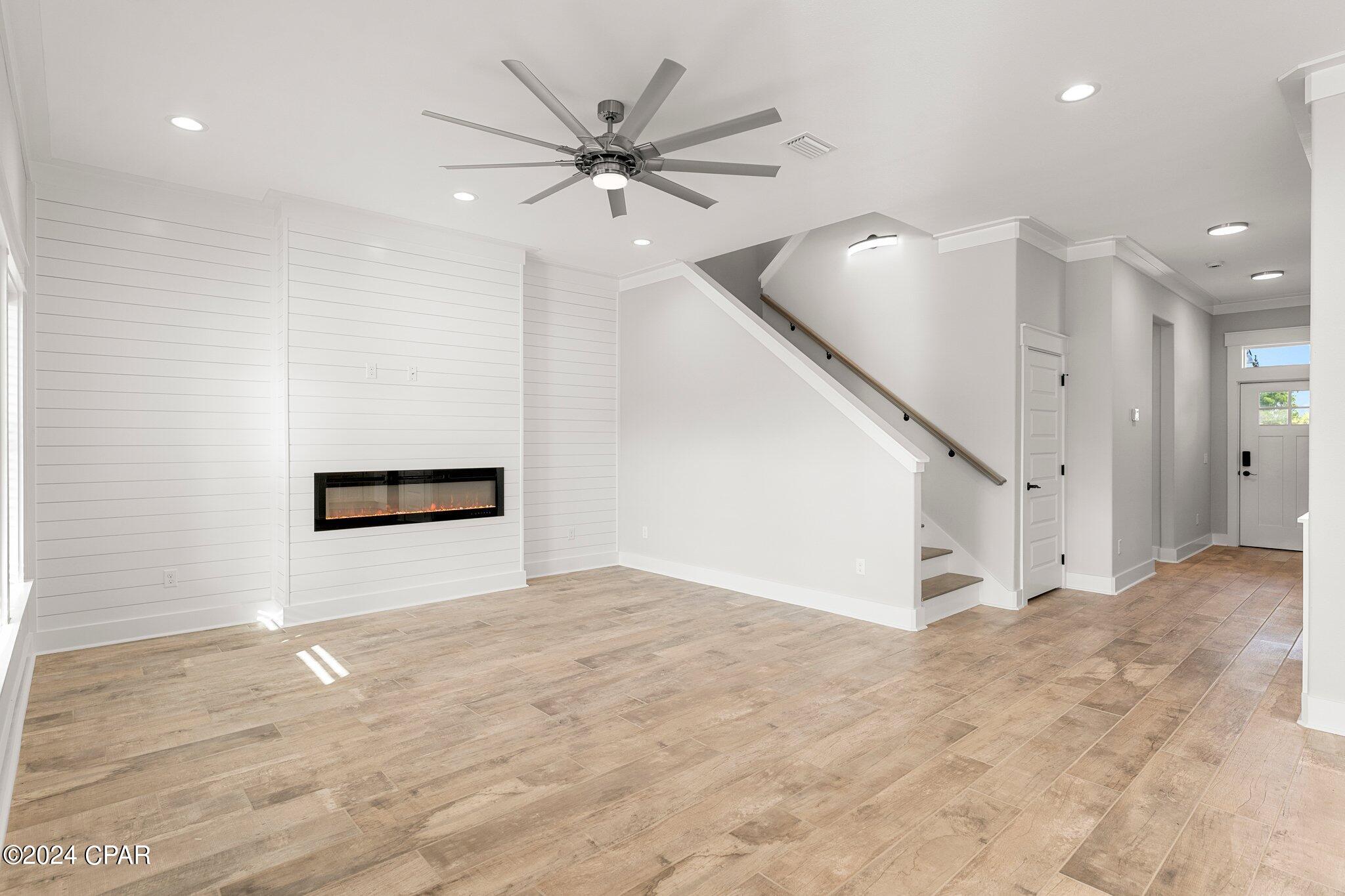 Laguna Haven - Residential Lease