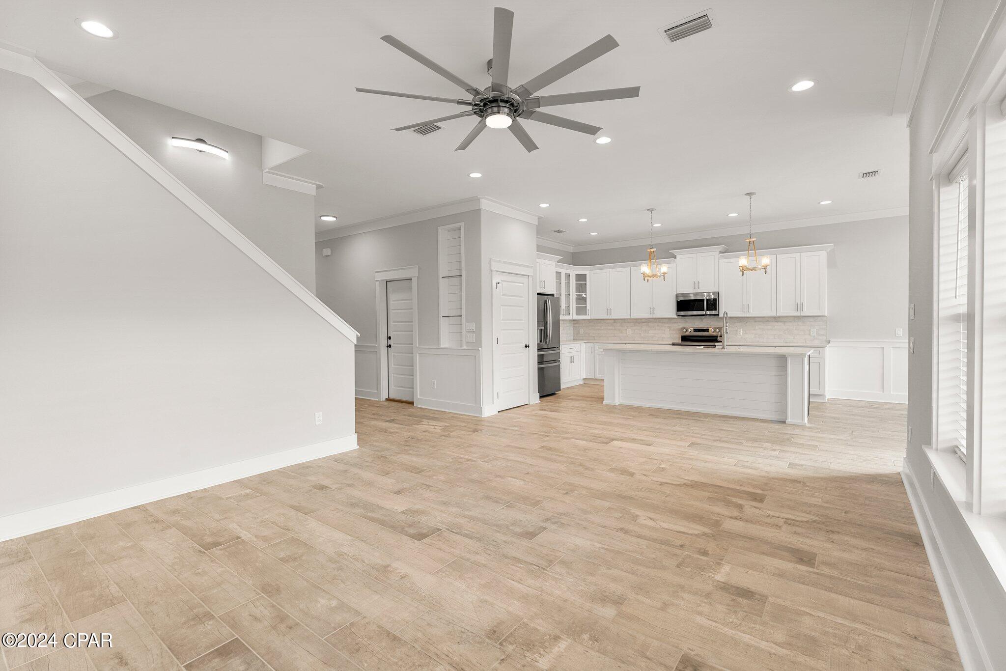 Laguna Haven - Residential Lease