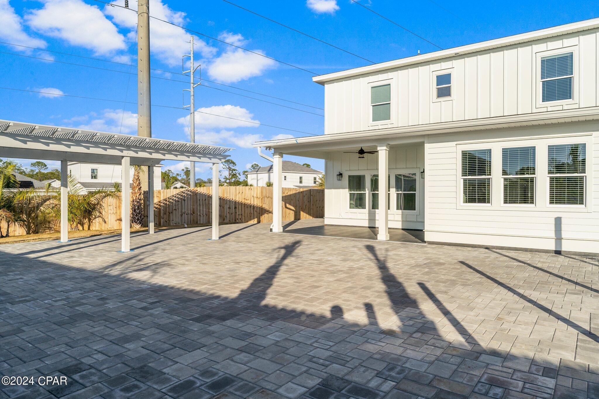 Laguna Haven - Residential Lease