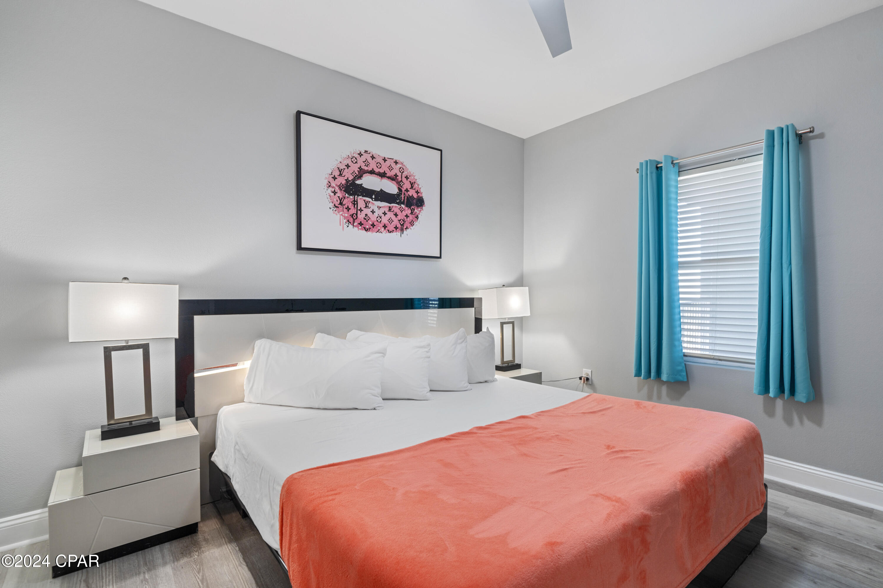 Laketown Wharf - Residential