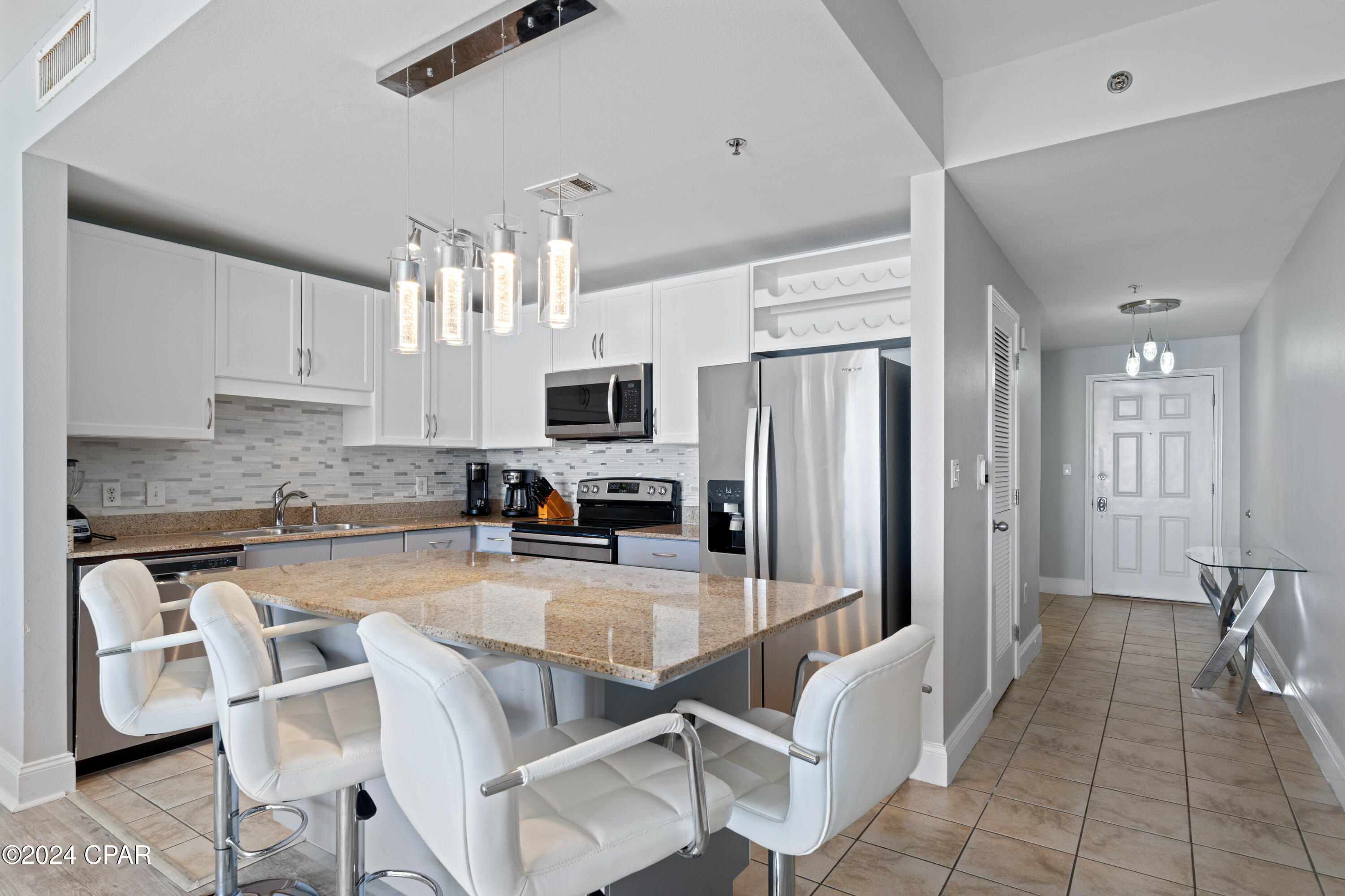 Laketown Wharf - Residential