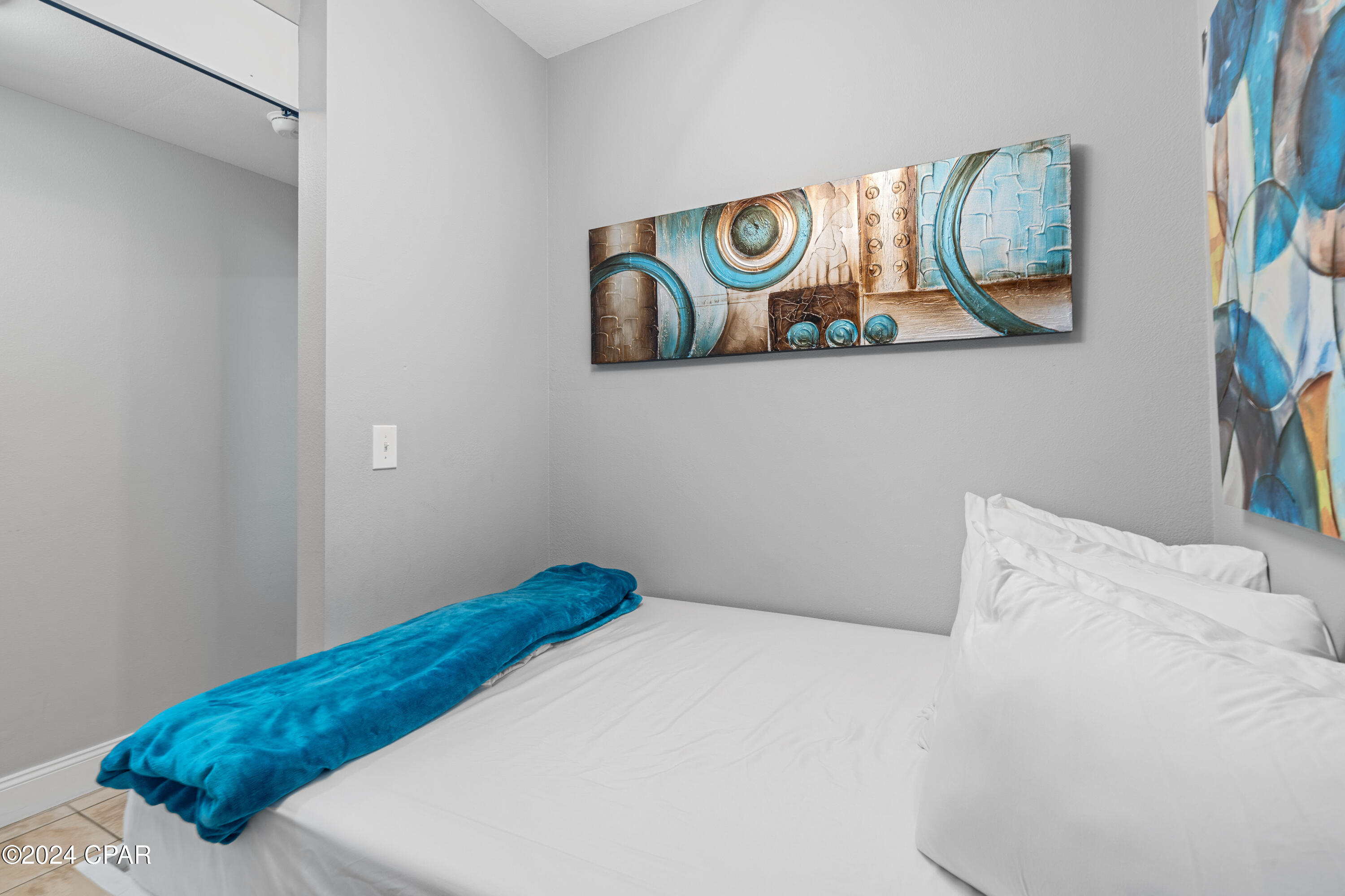 Laketown Wharf - Residential