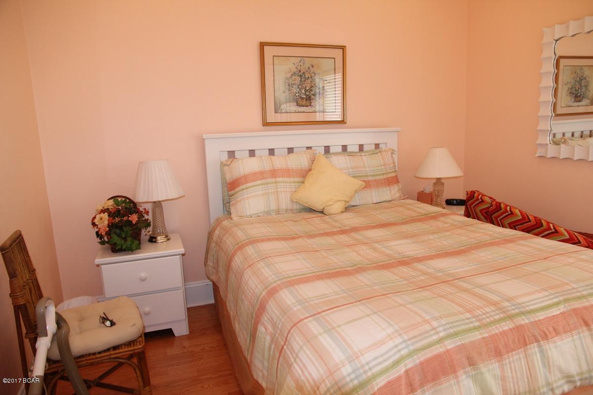 Gulf Lagoon Beach - Residential