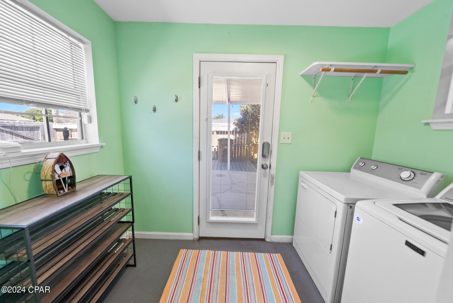 Bahama Beach - Residential Lease