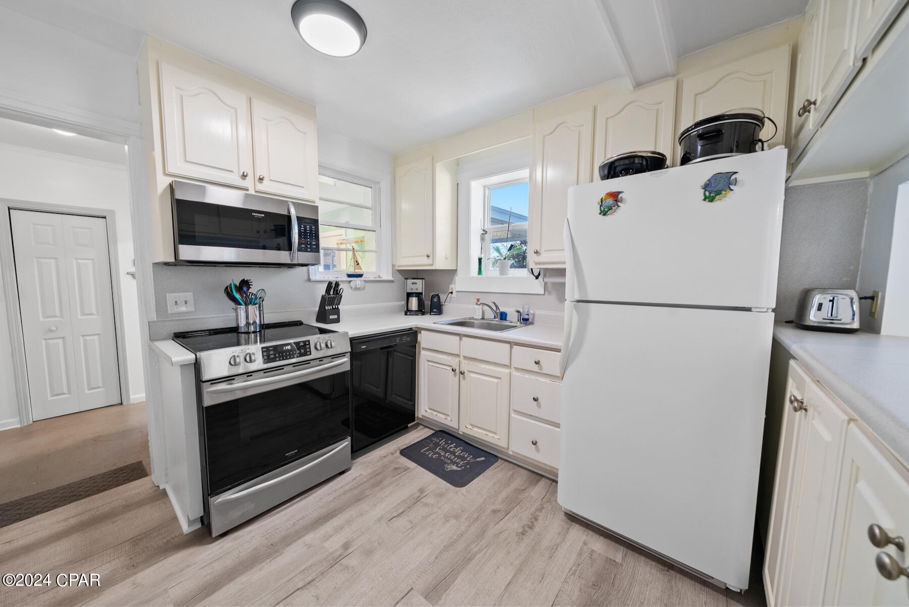 Bahama Beach - Residential Lease