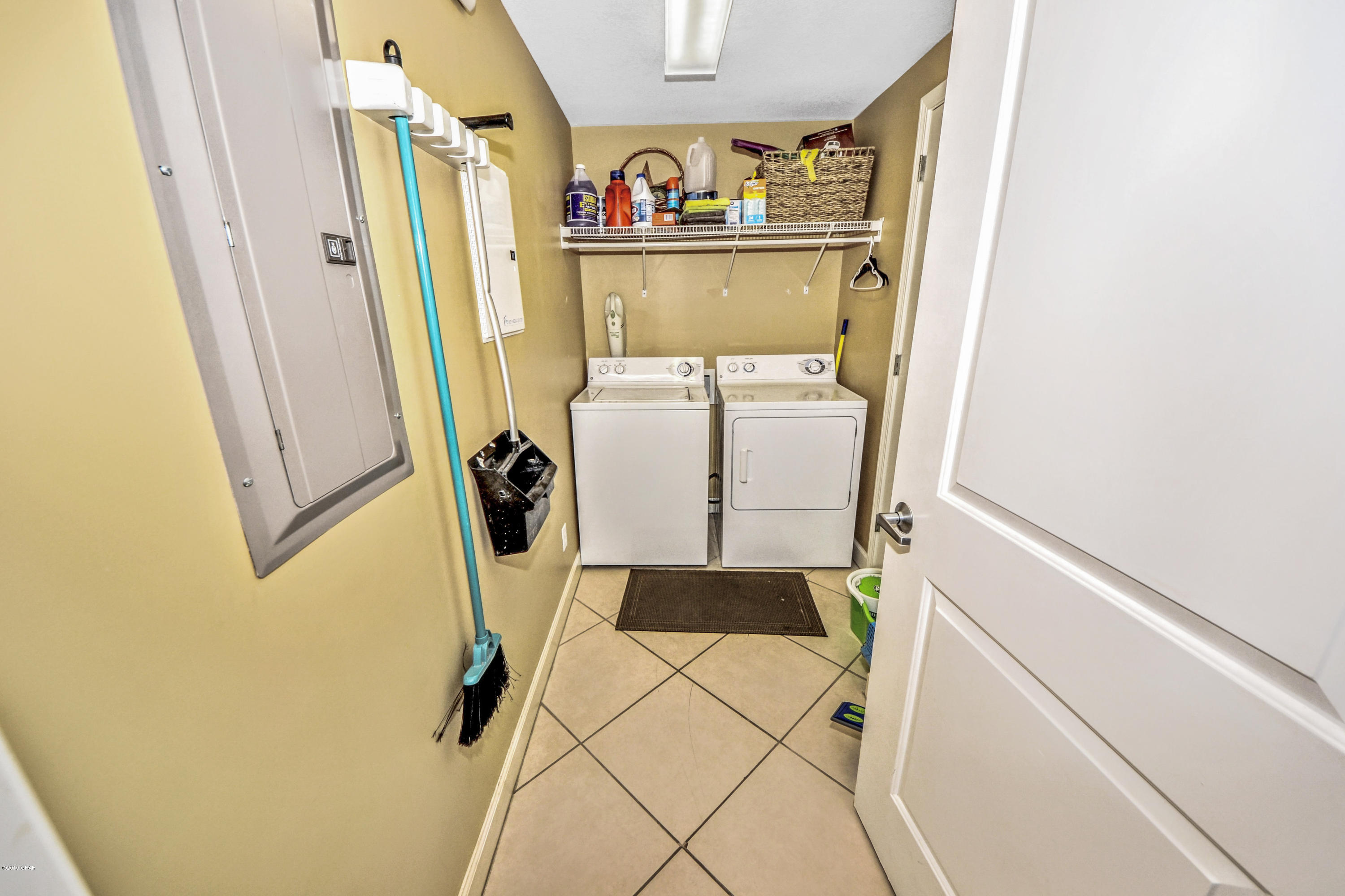 Grandview East At Long Beach - Residential