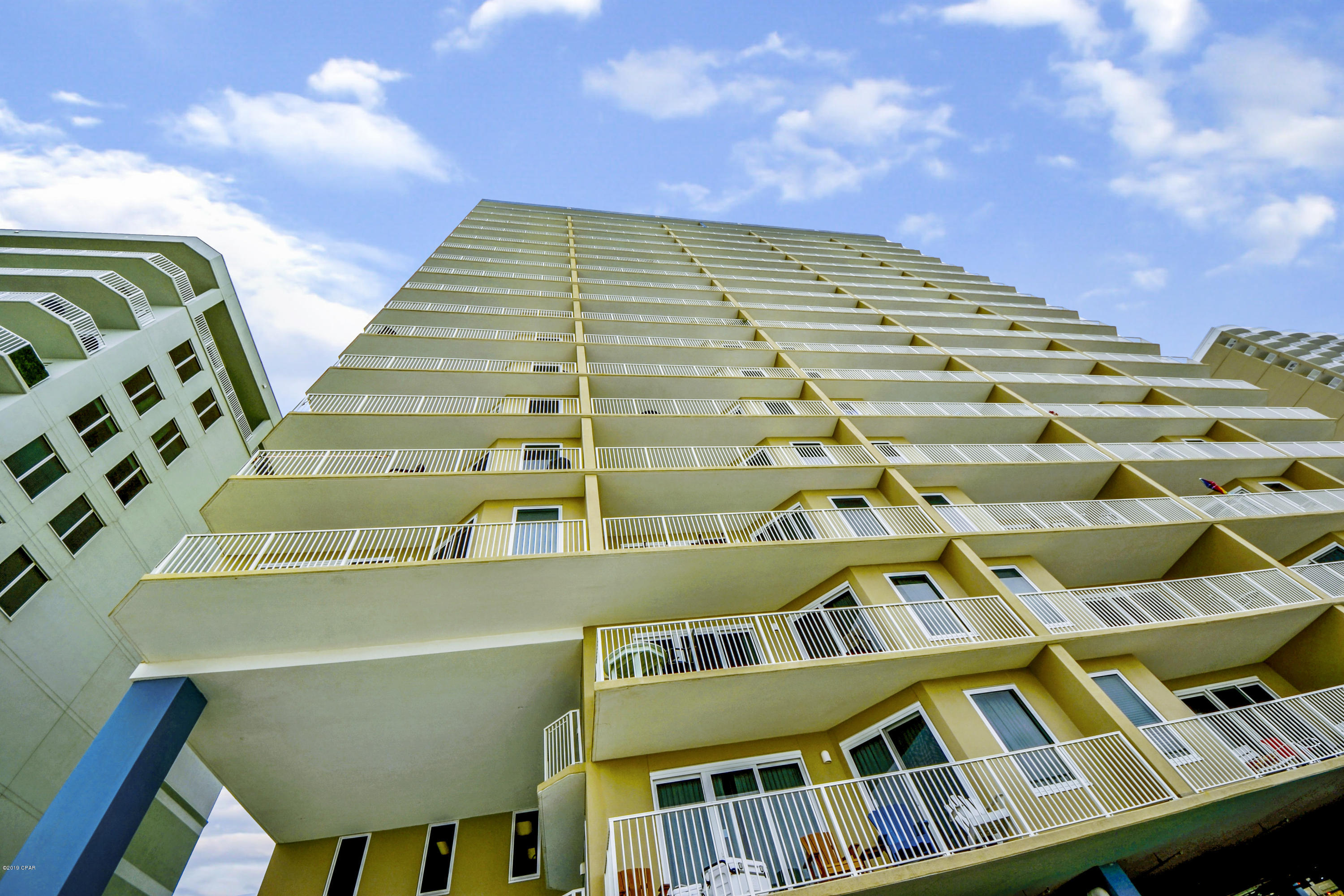 Grandview East At Long Beach - Residential