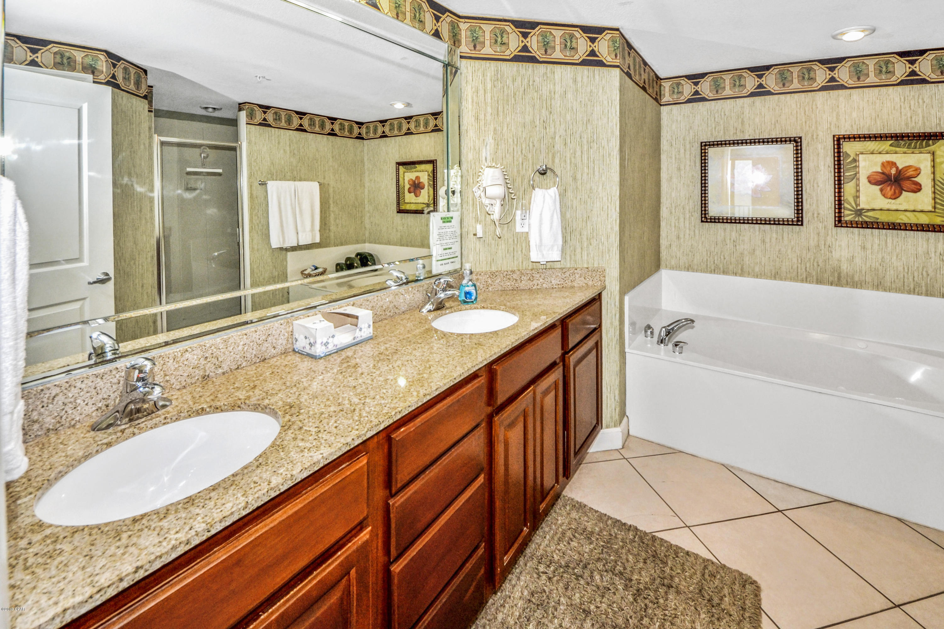 Grandview East At Long Beach - Residential