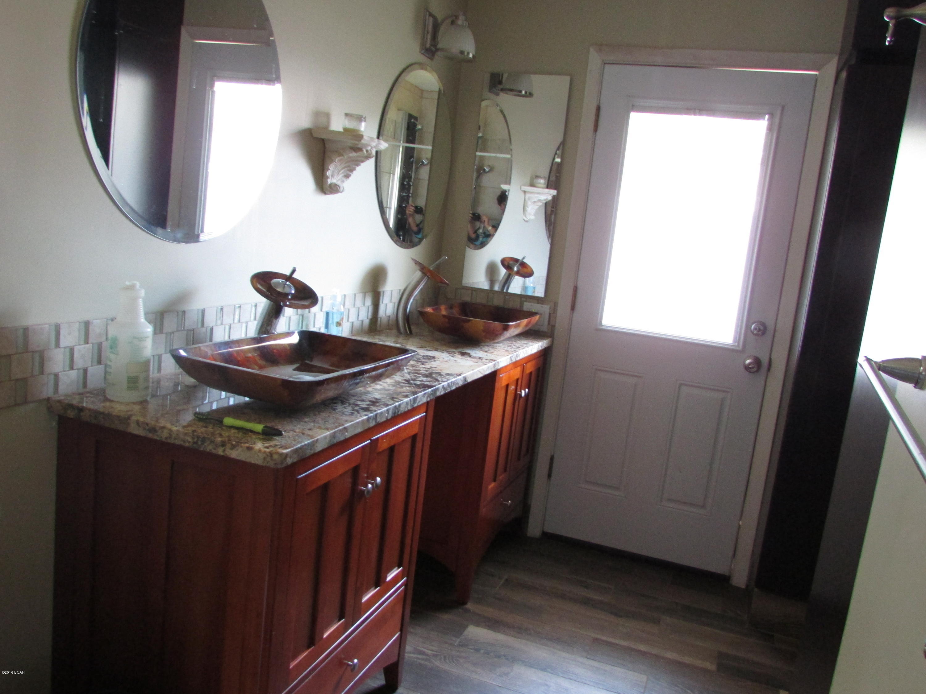 Woodlawn Unit 4 - Residential Lease