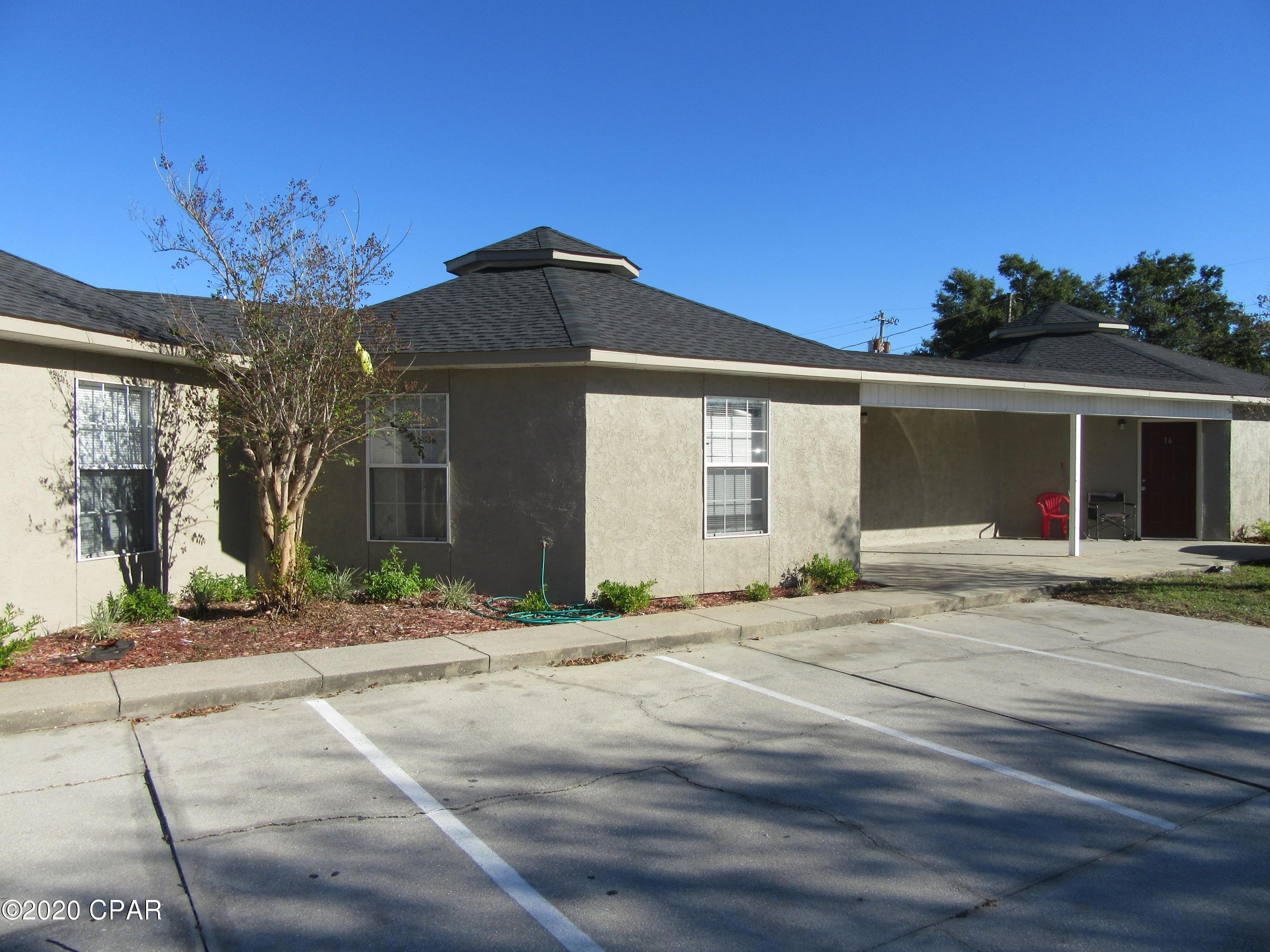 [No Recorded Subdiv] - Residential Lease