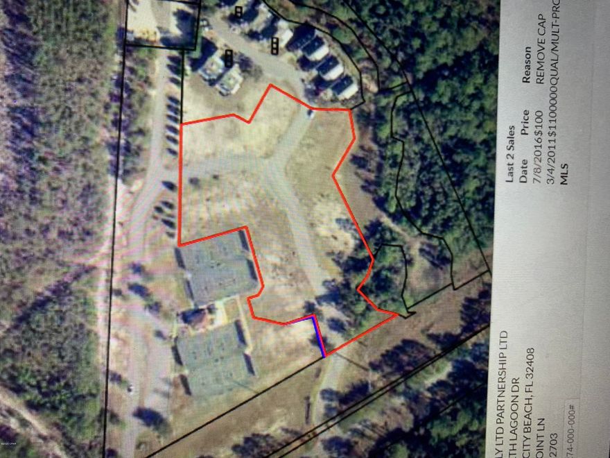 2.63 ac in Wild Heron behind tennis courts