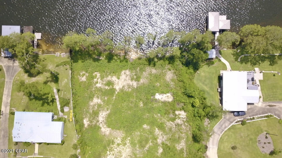 [No Recorded Subdiv] - Land