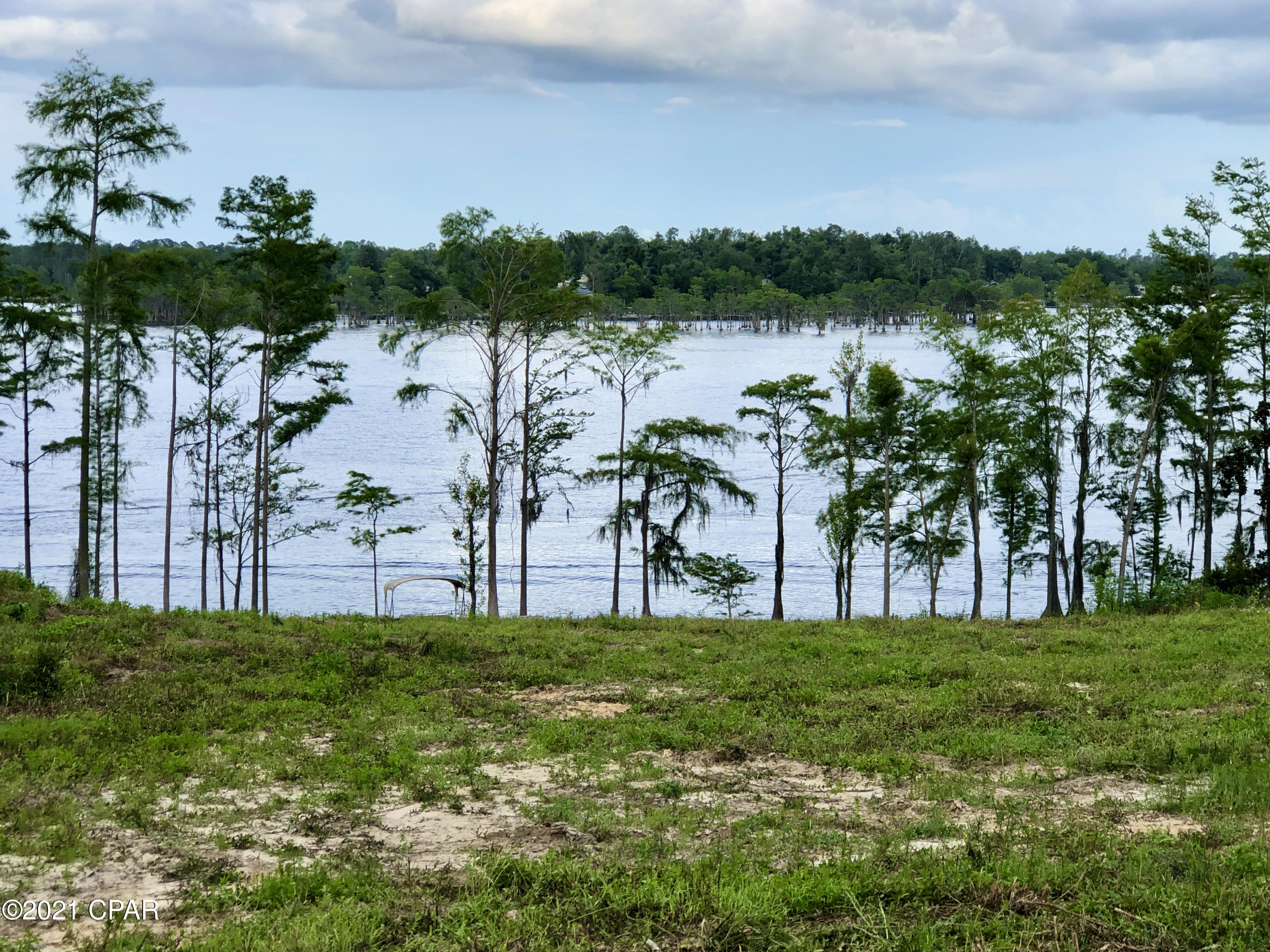 [No Recorded Subdiv] - Land