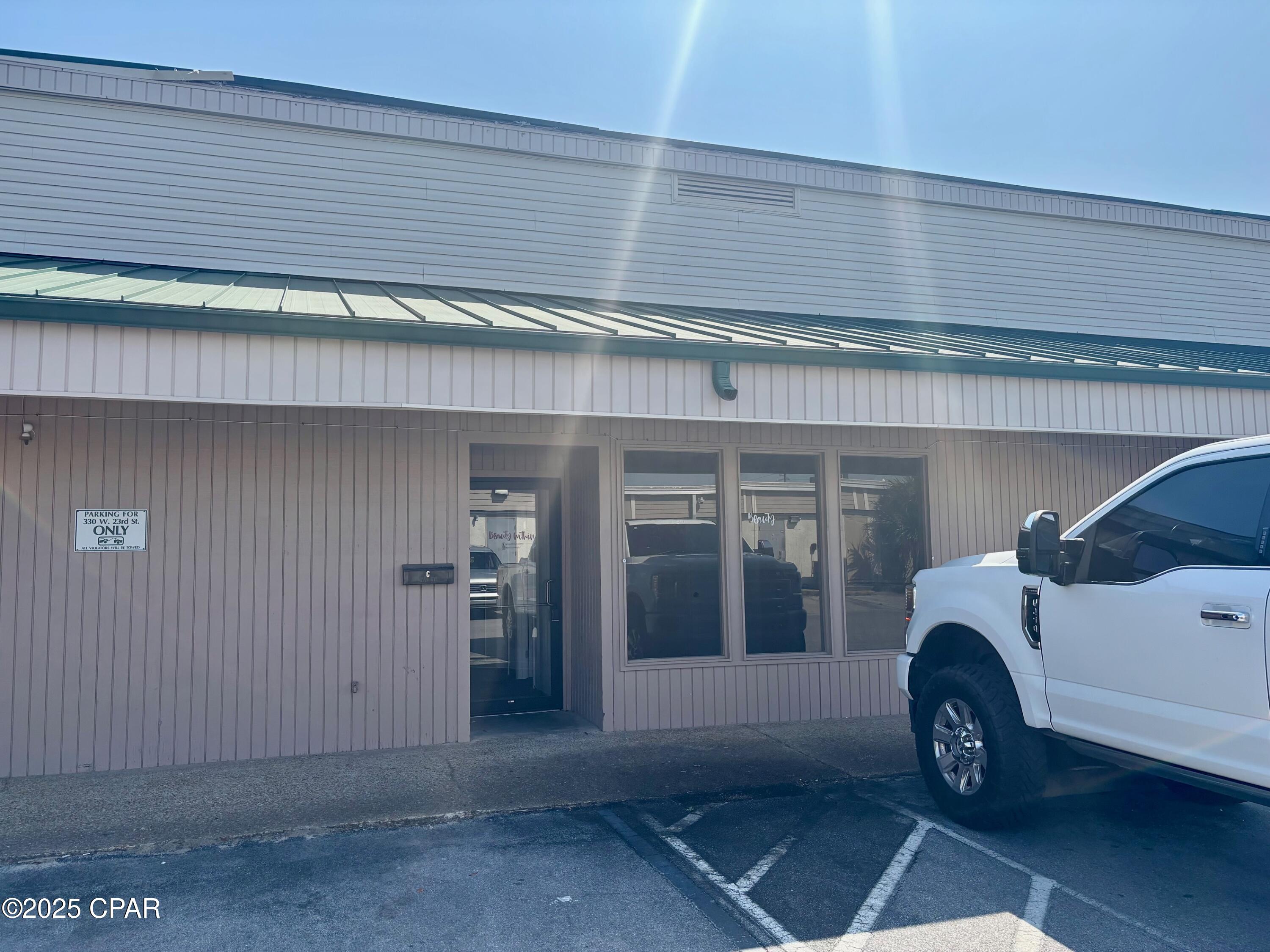 No Named Subdivision - Commercial Lease