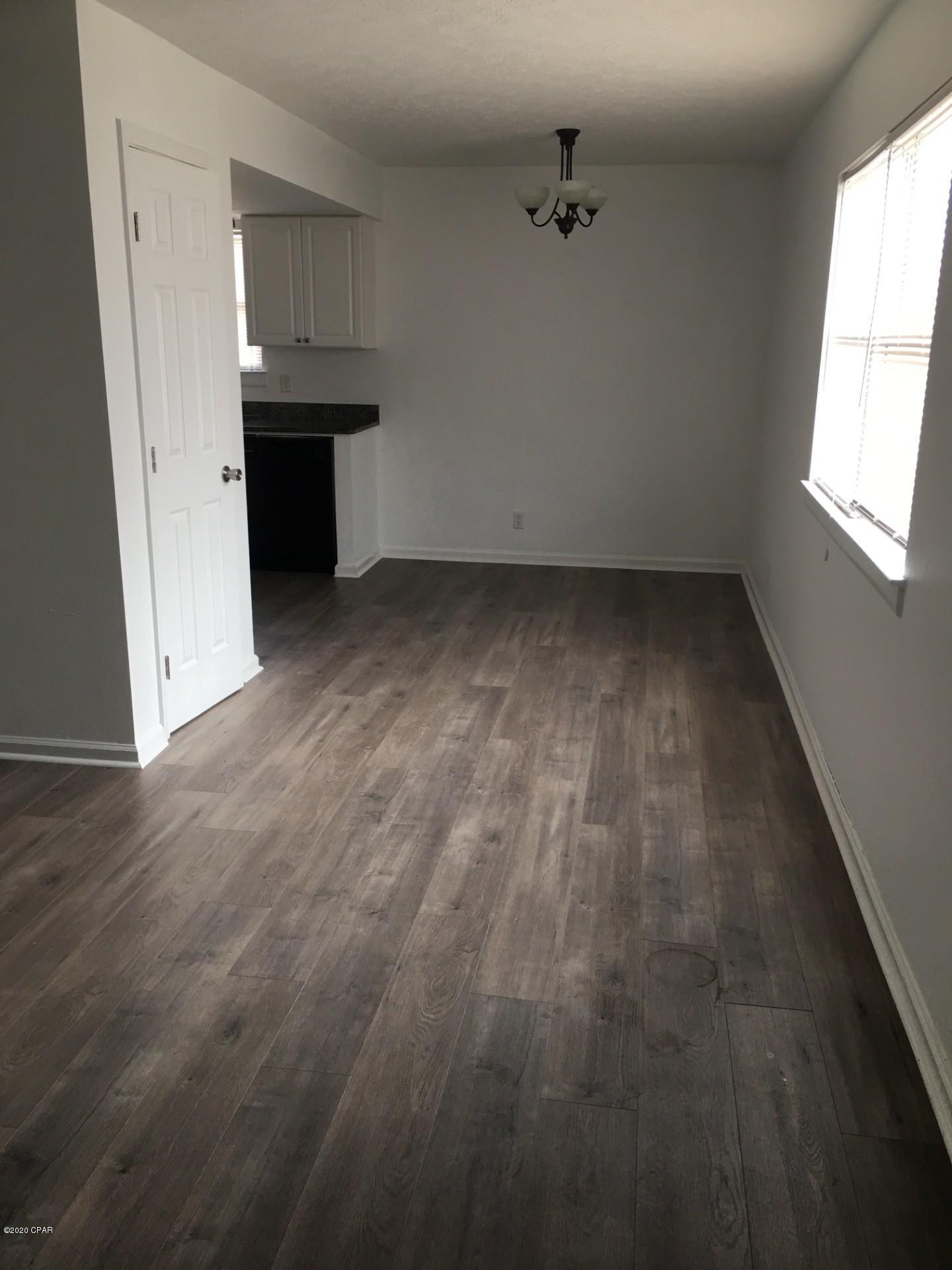 [No Recorded Subdiv] - Residential Lease