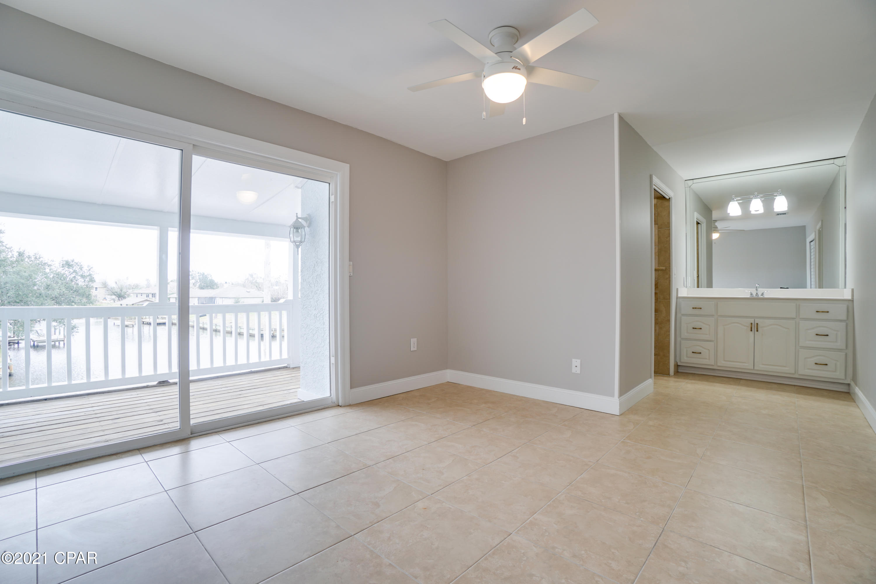 Venetian Villa - Residential Lease