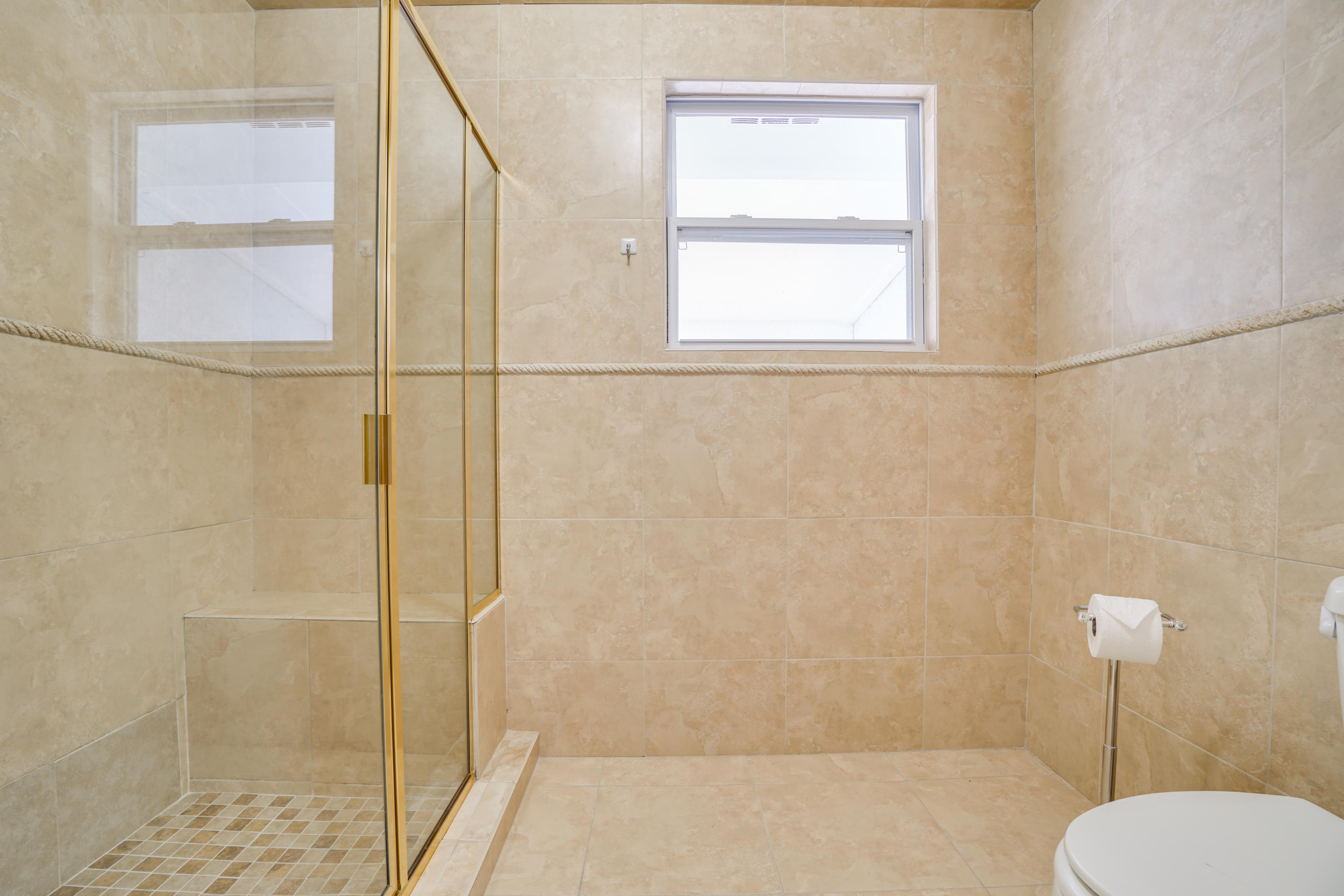 Venetian Villa - Residential Lease