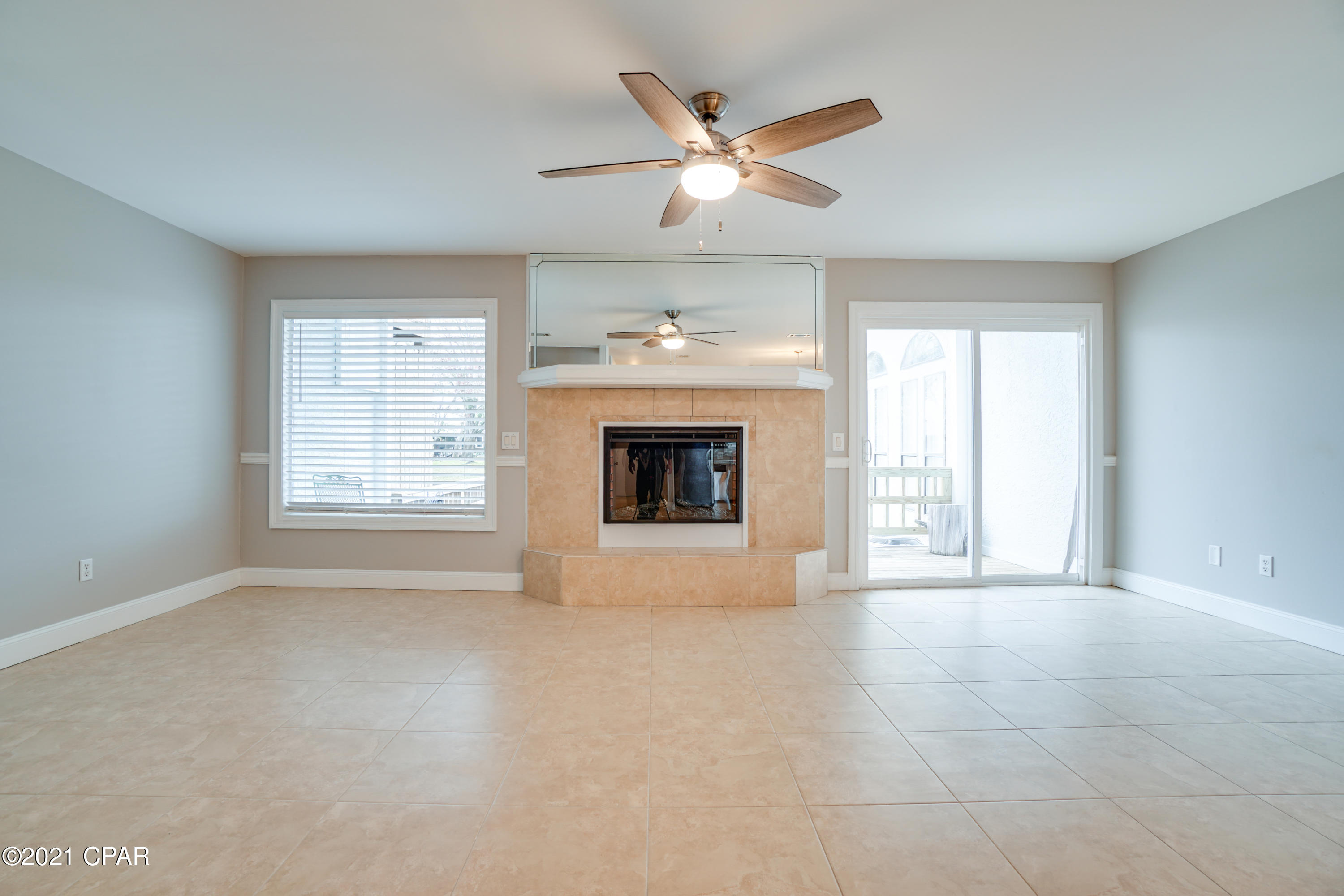 Venetian Villa - Residential Lease