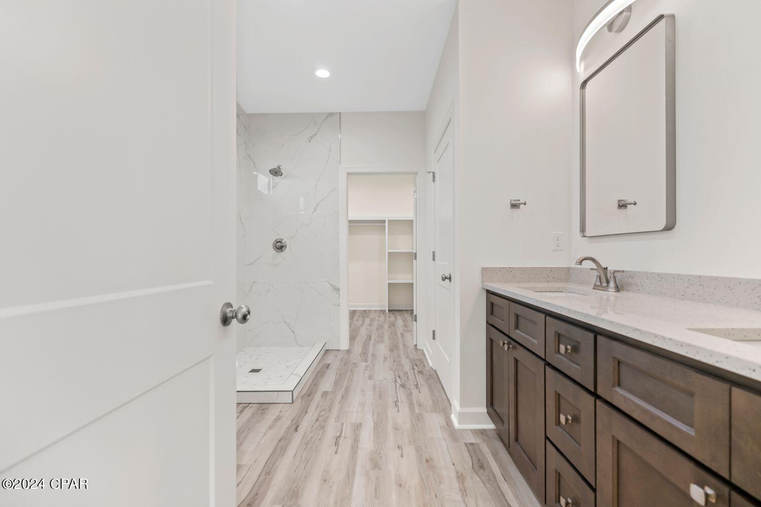 College Point Est U-1 - Residential