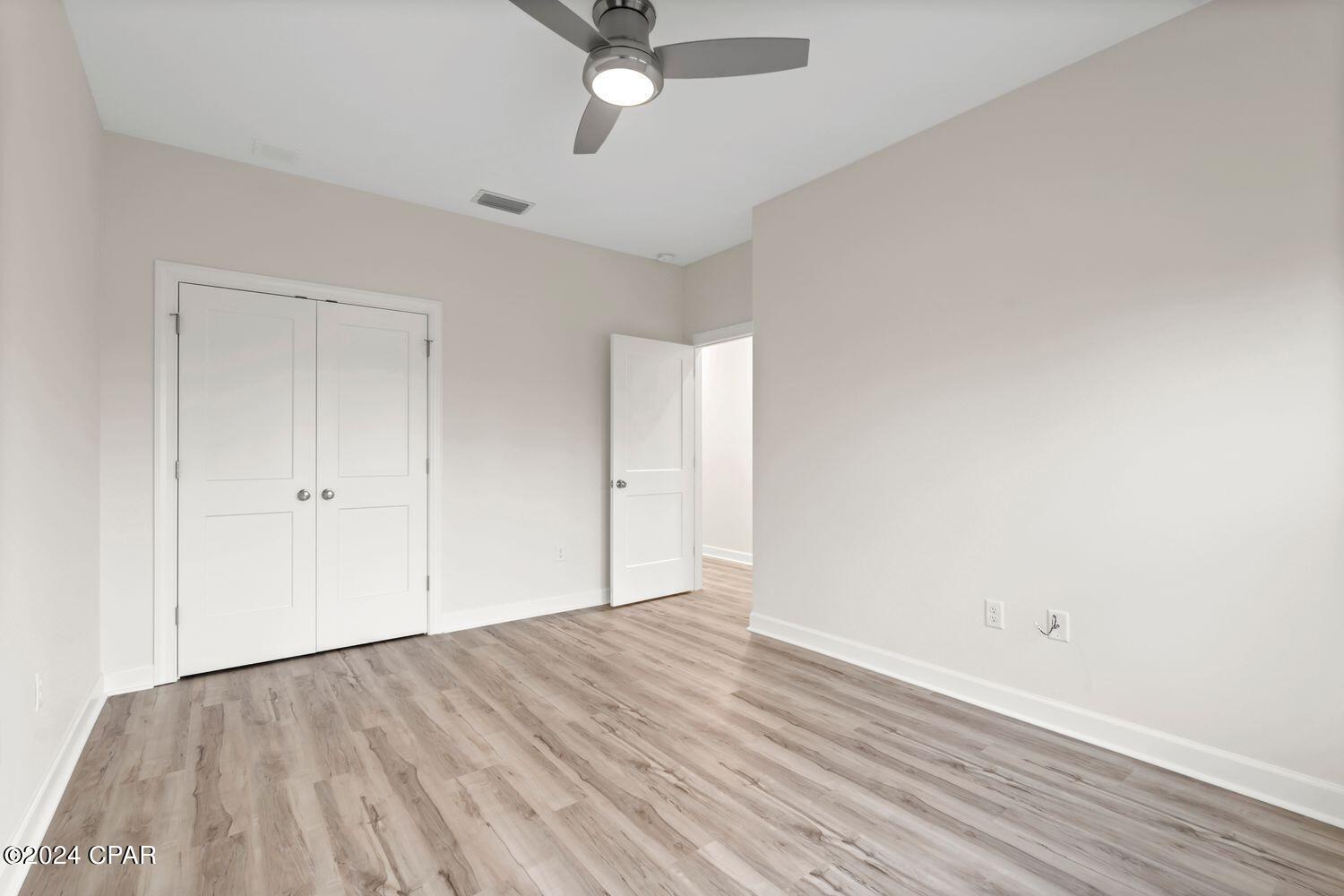 College Point Est U-1 - Residential