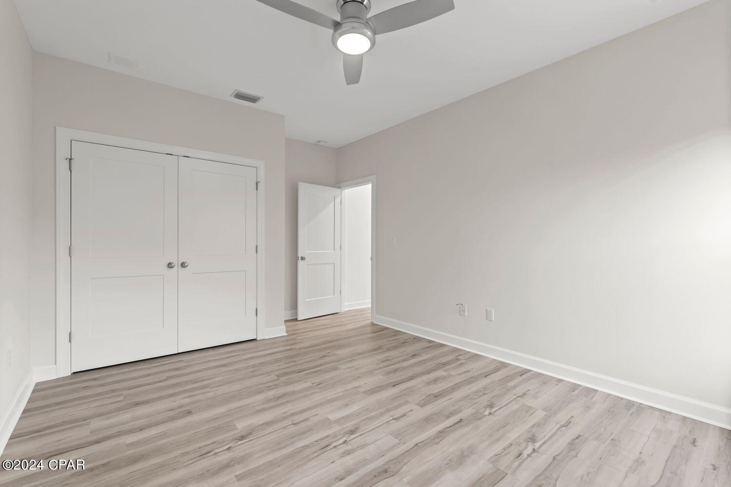 College Point Est U-1 - Residential