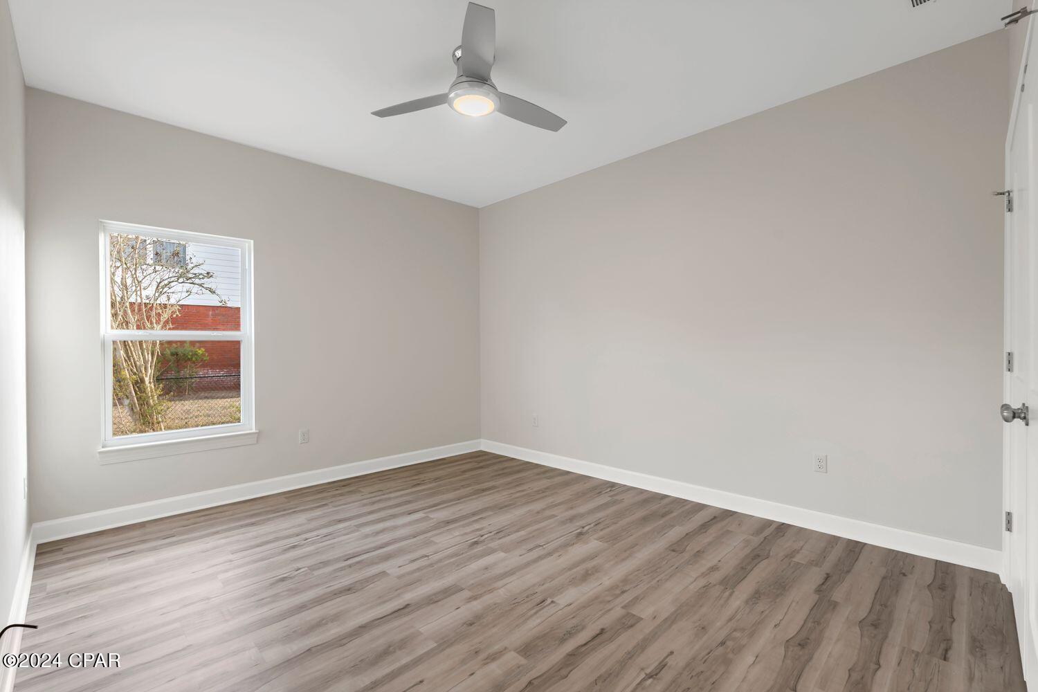 College Point Est U-1 - Residential