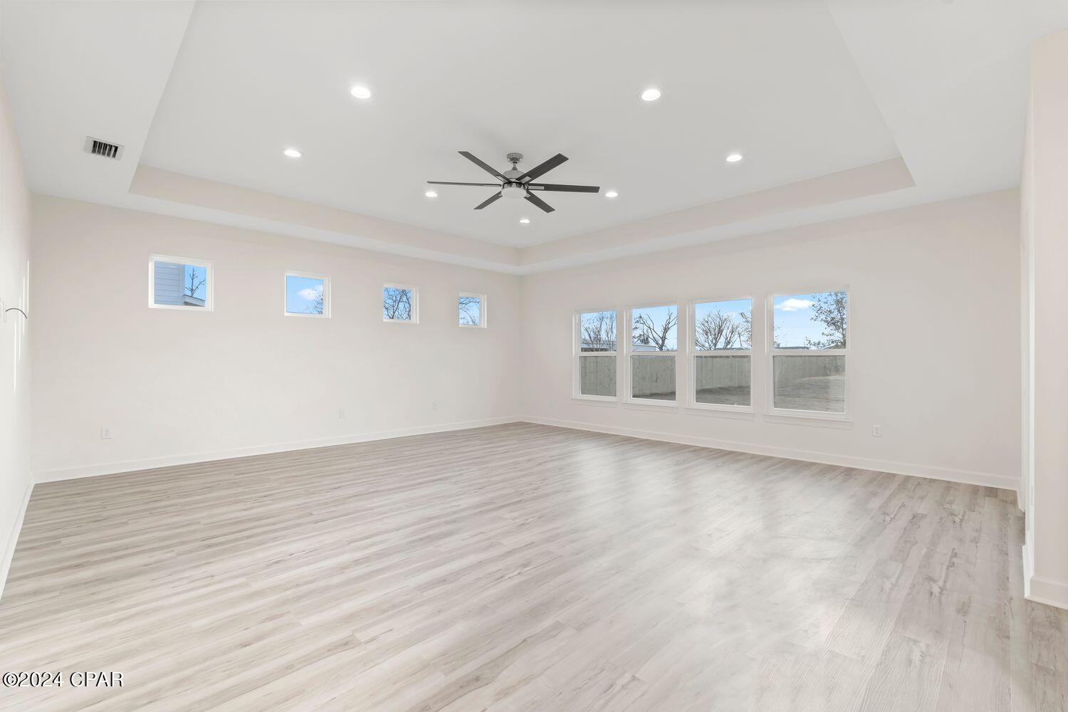 College Point Est U-1 - Residential