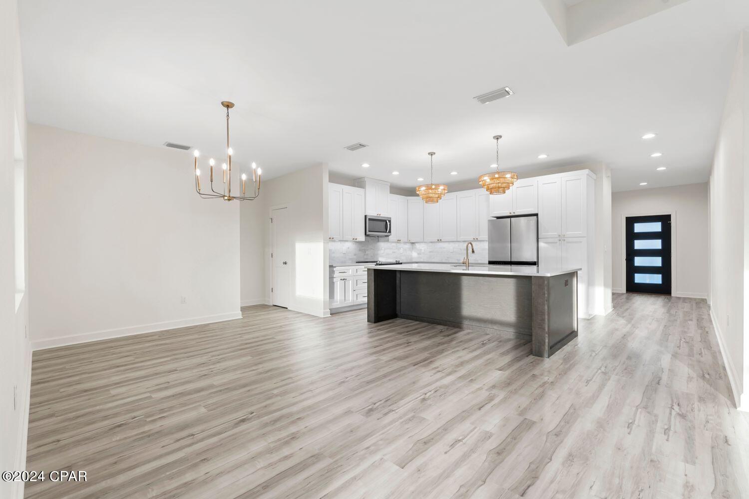 College Point Est U-1 - Residential