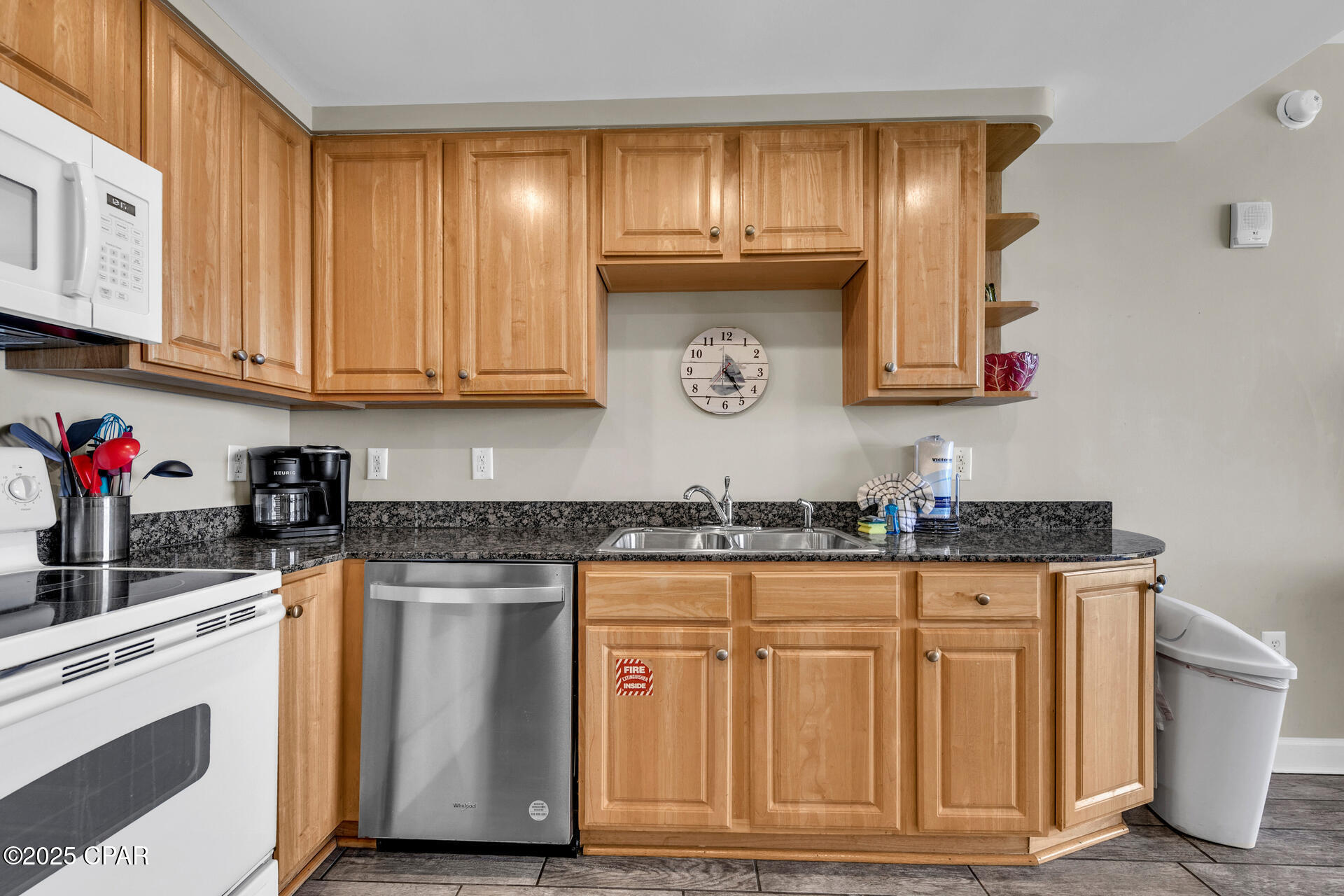 Splash Condo - Residential