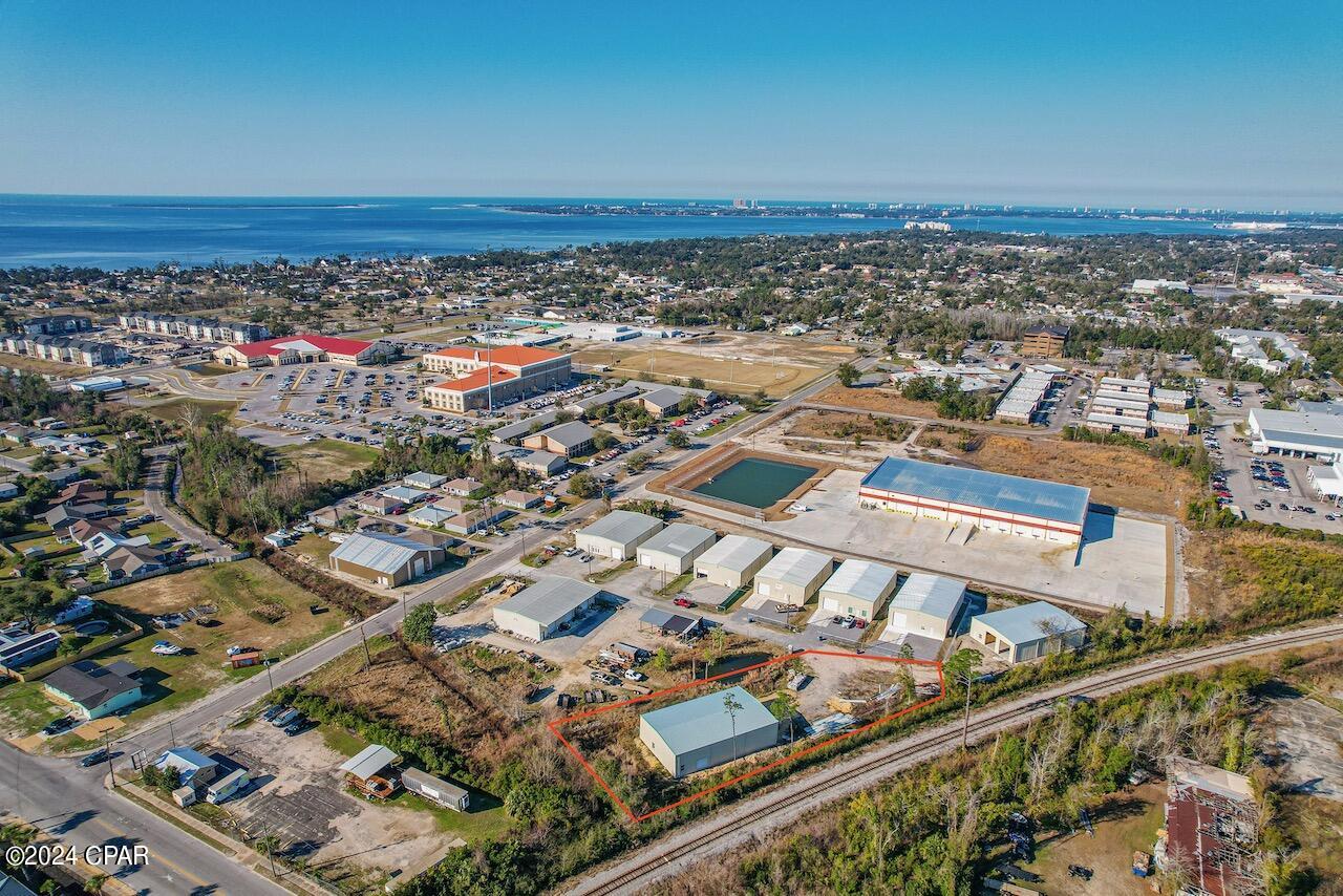 No Named Subdivision - Commercial Lease