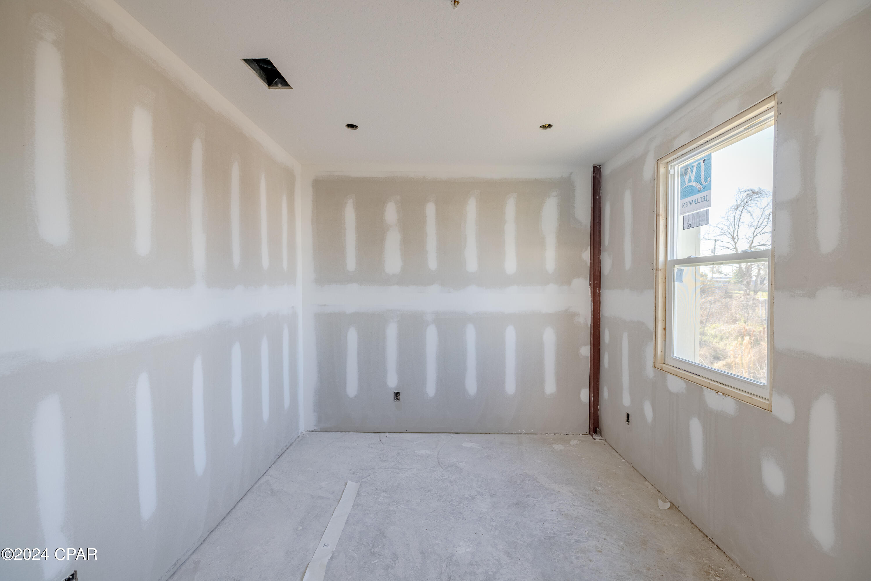 No Named Subdivision - Commercial Lease