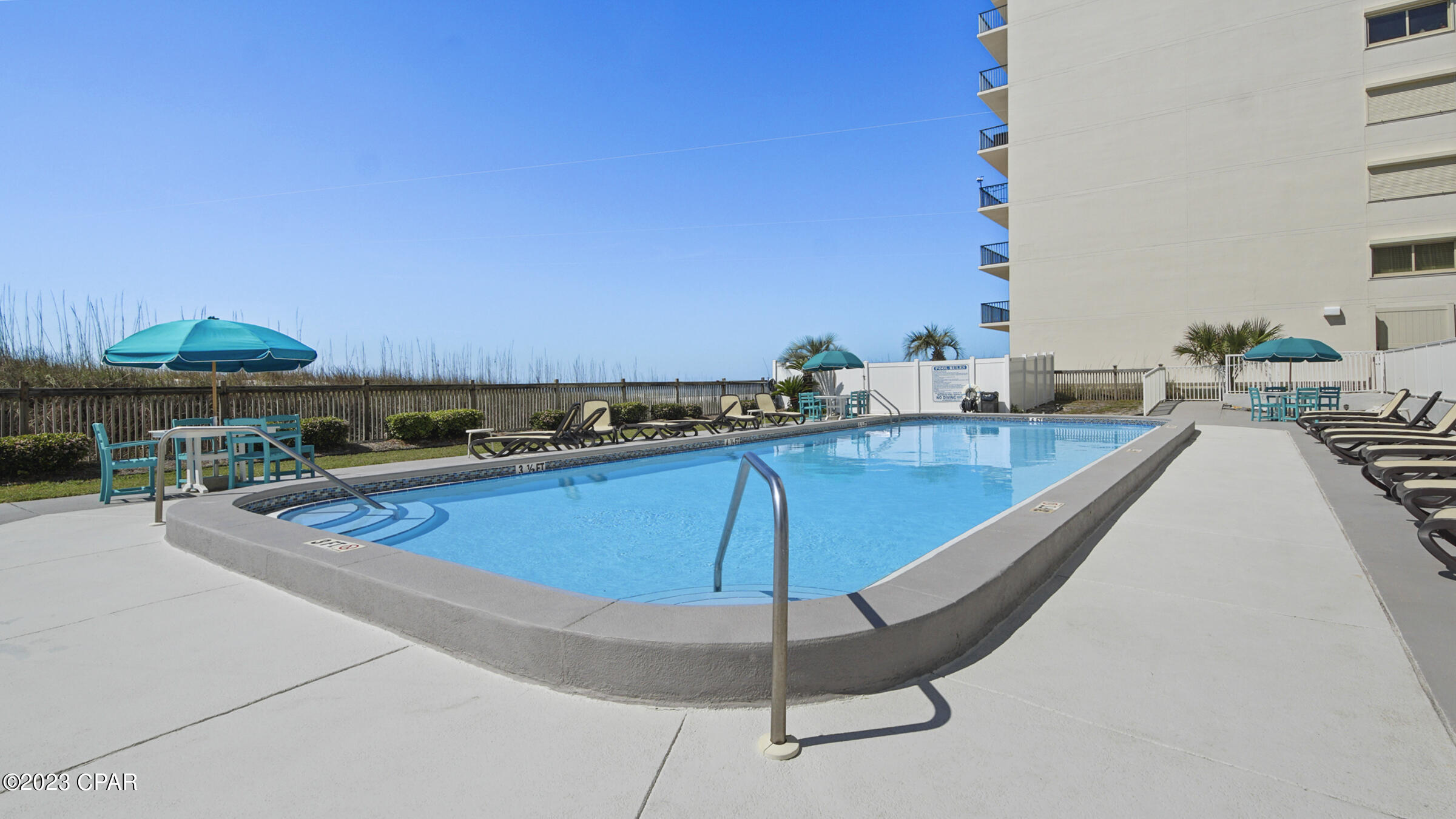Mariner West Condo - Residential