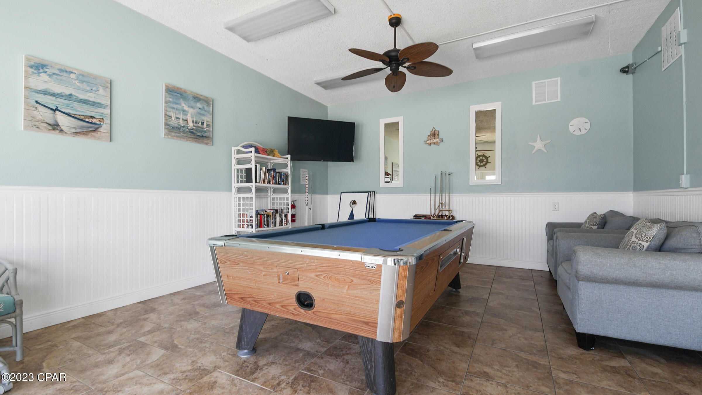 Mariner West Condo - Residential