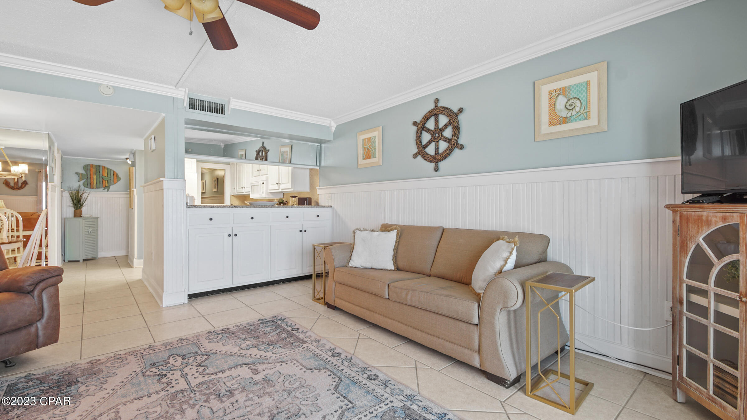 Mariner West Condo - Residential