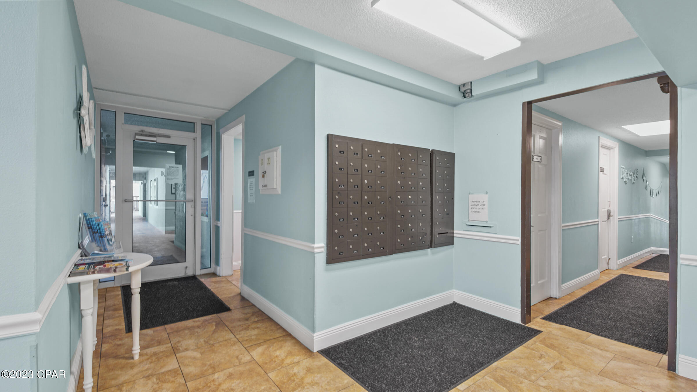 Mariner West Condo - Residential