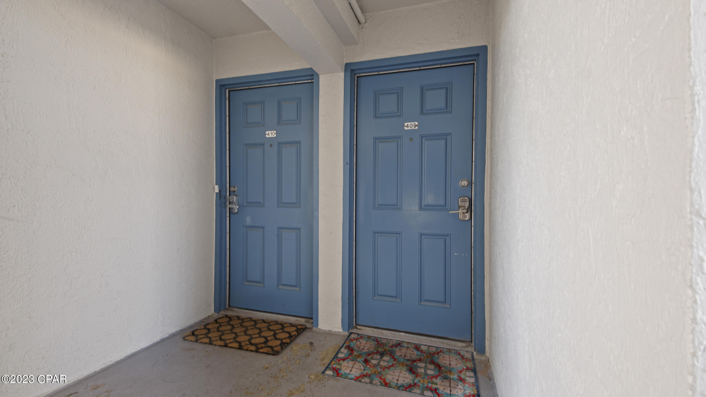 Mariner West Condo - Residential