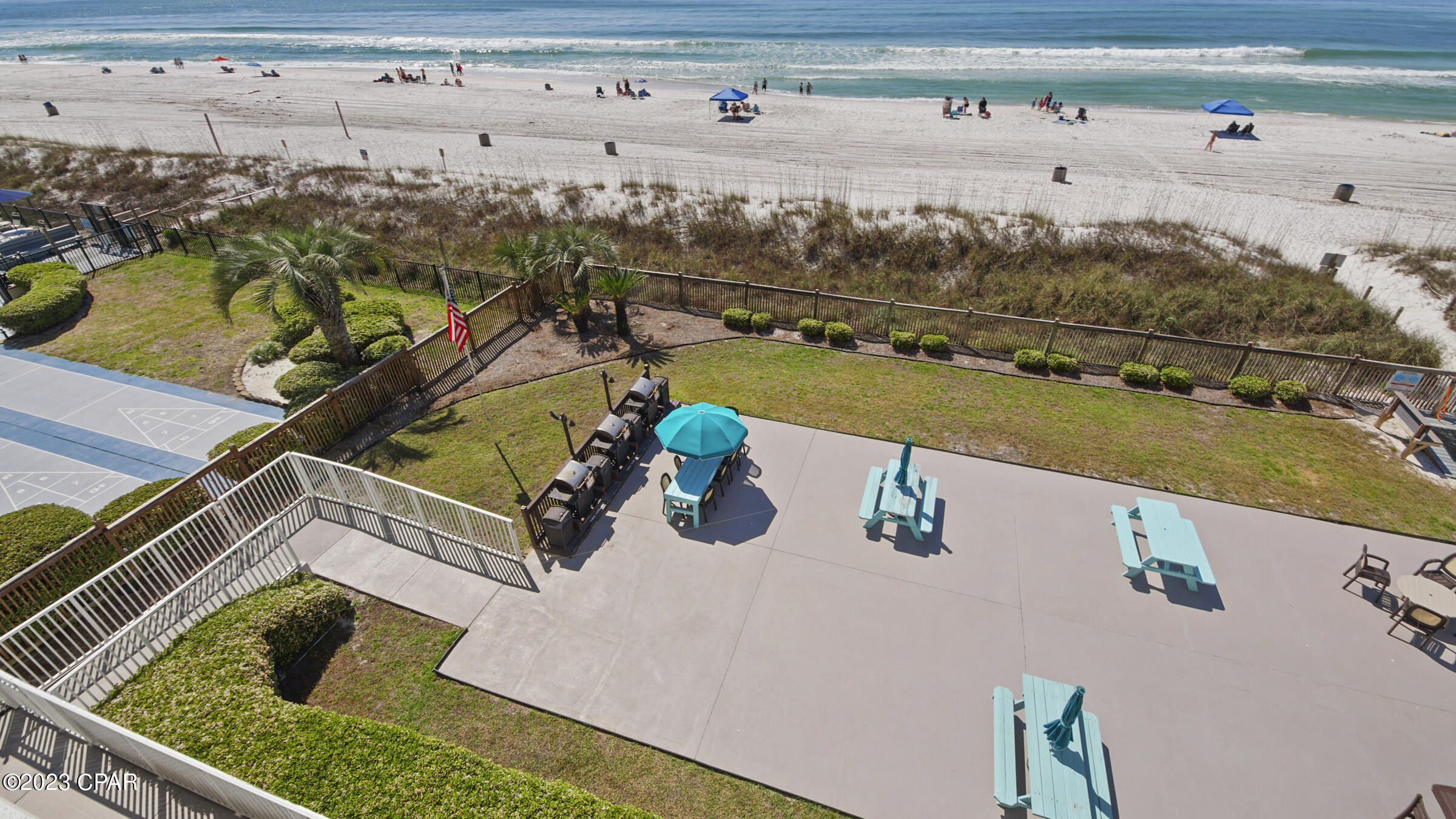 Mariner West Condo - Residential