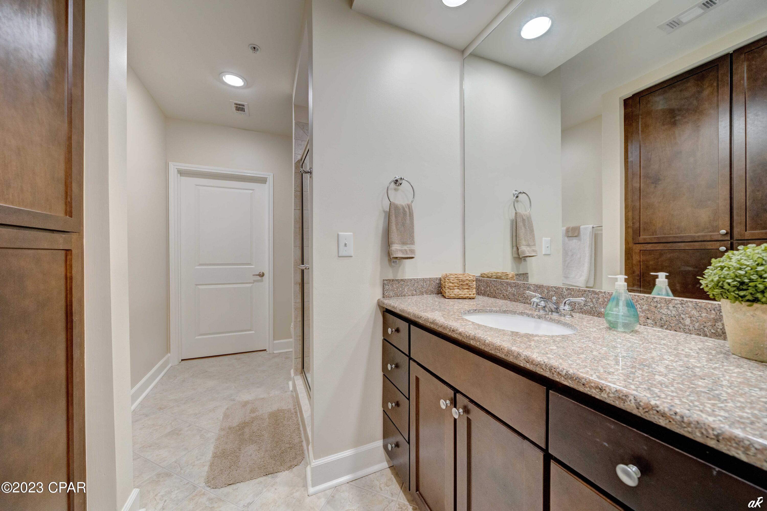 Island Reserve - Residential Lease