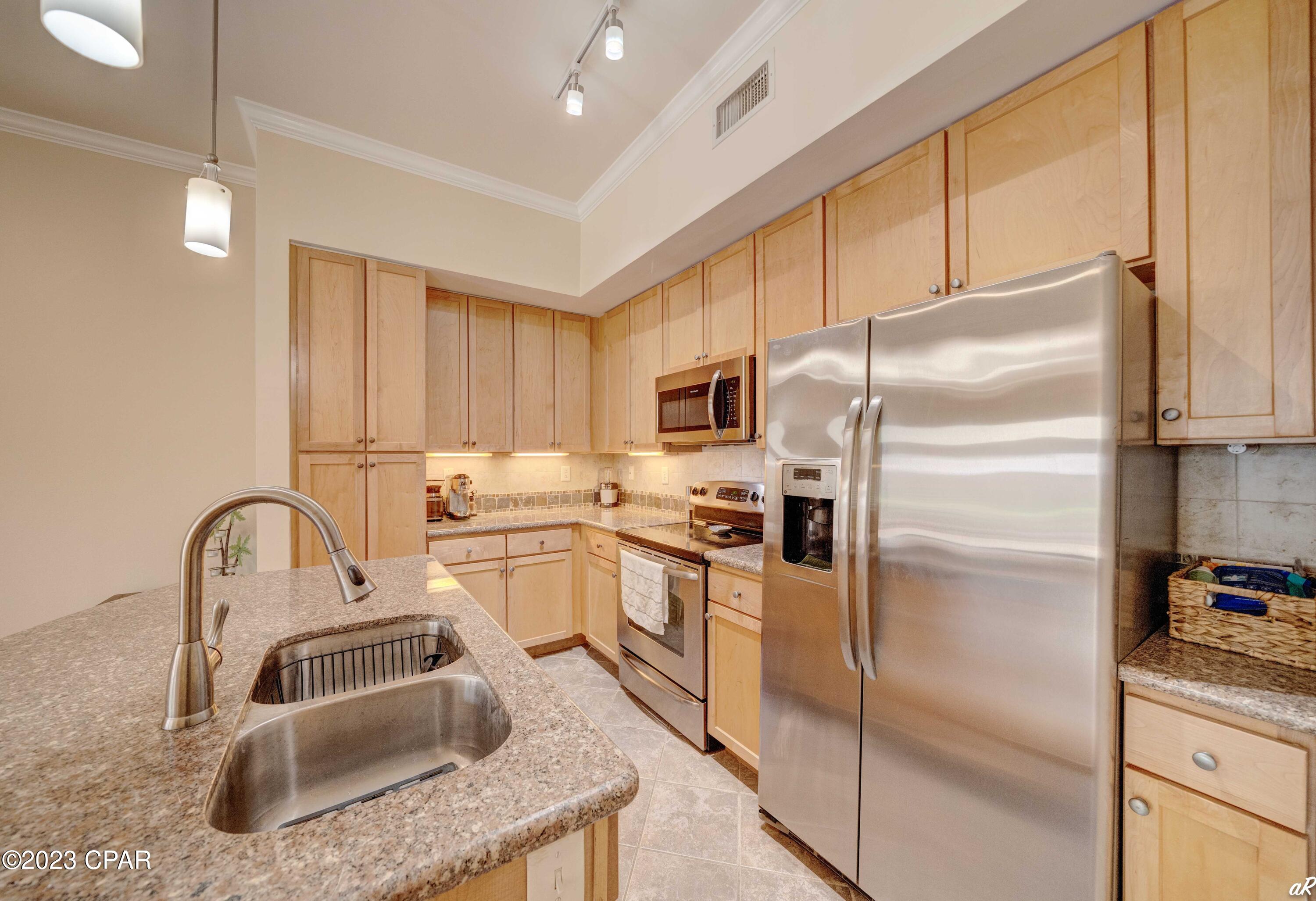 Island Reserve - Residential Lease