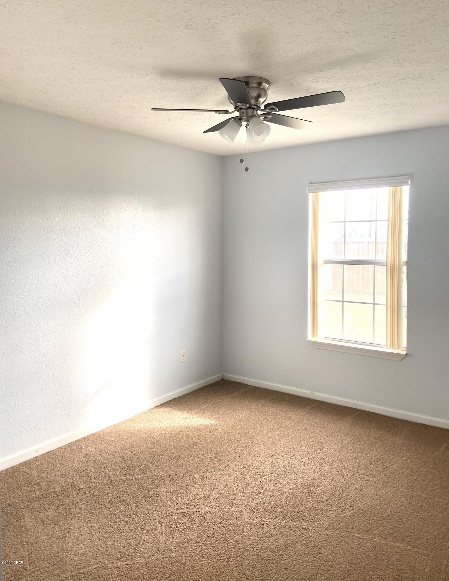 Brittany Woods Park - Residential Lease