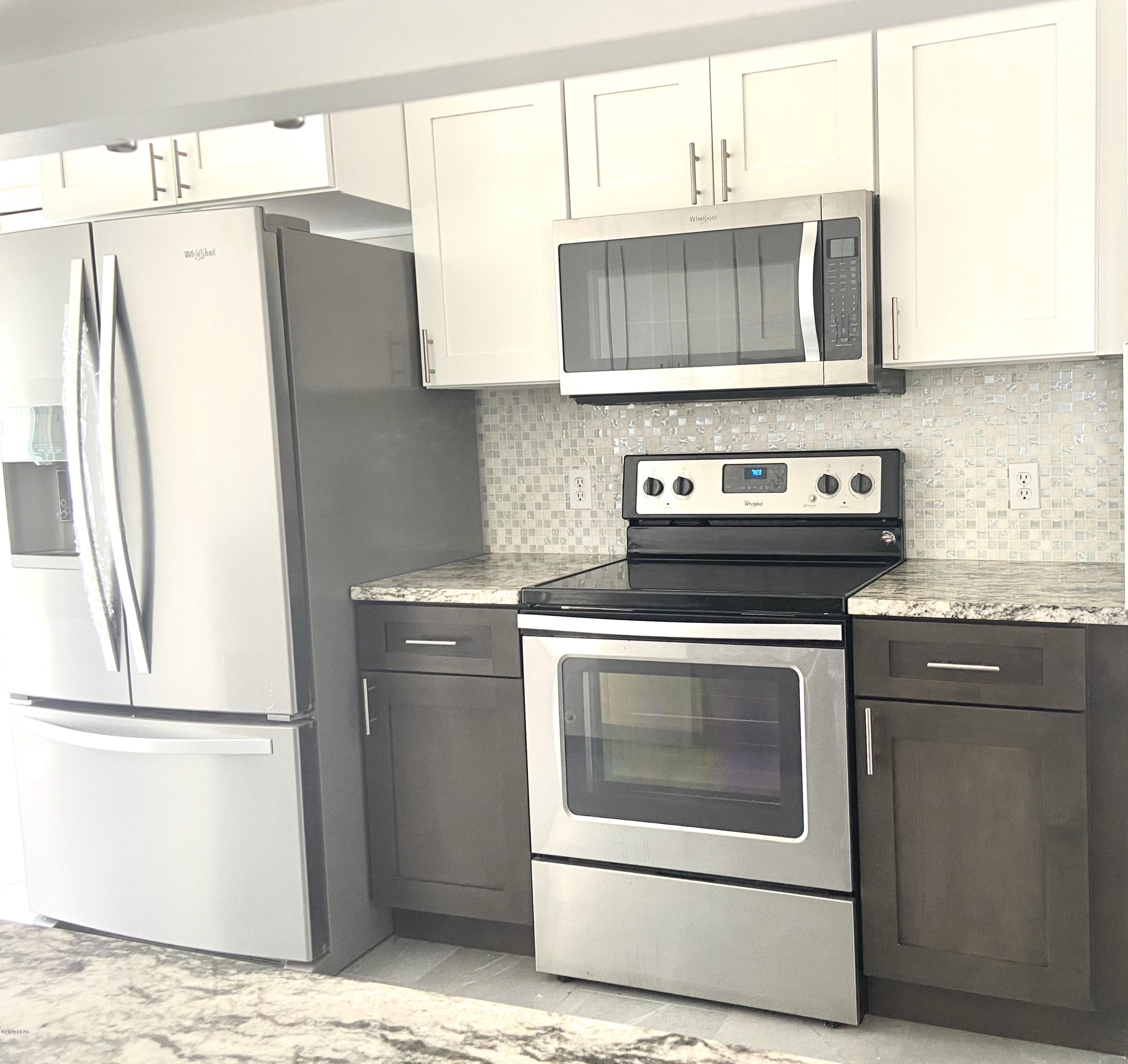 Brittany Woods Park - Residential Lease