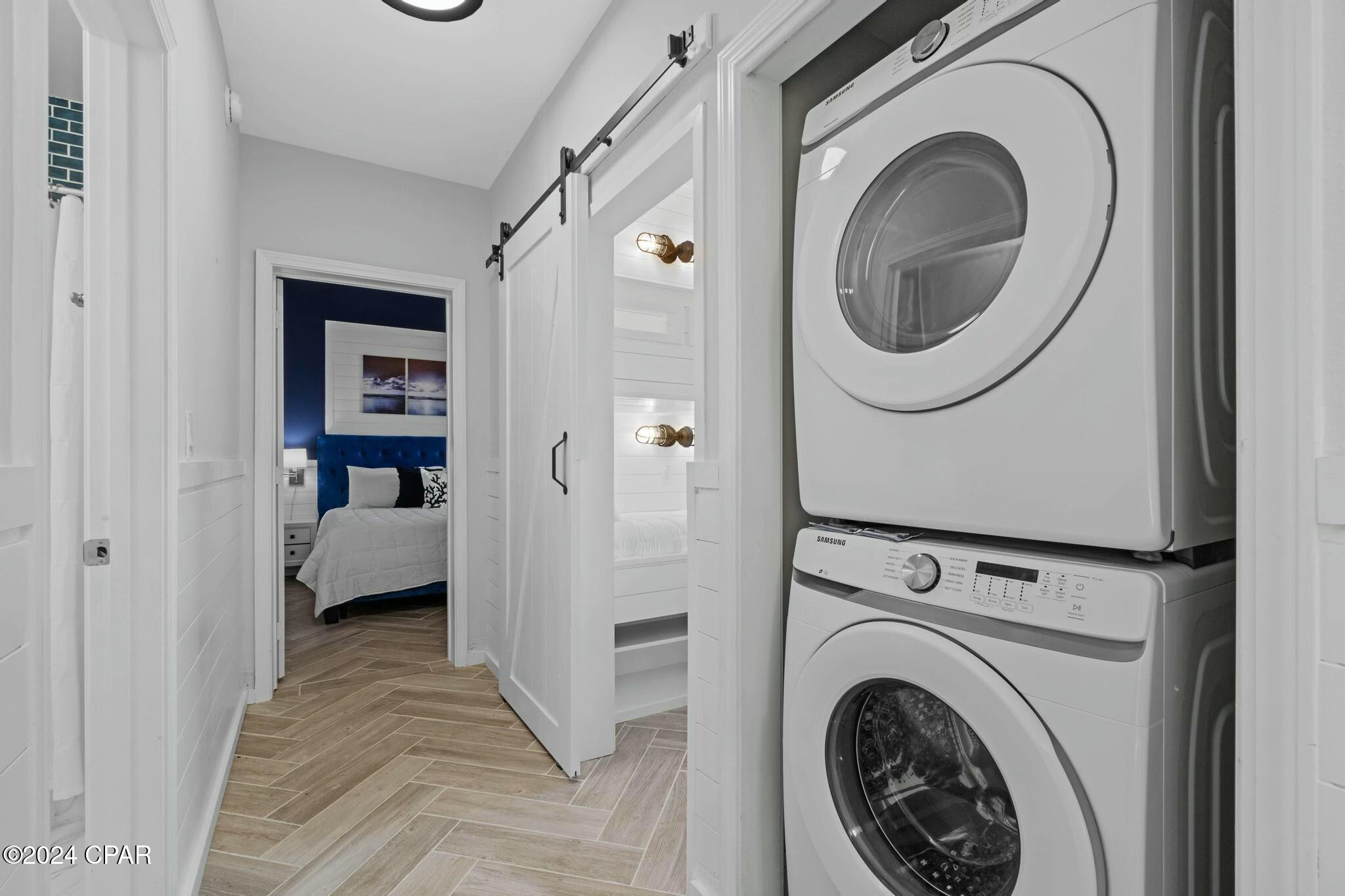 Laketown Wharf - Residential Lease