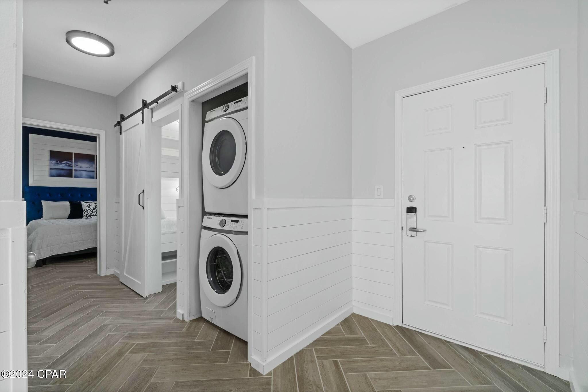 Laketown Wharf - Residential Lease