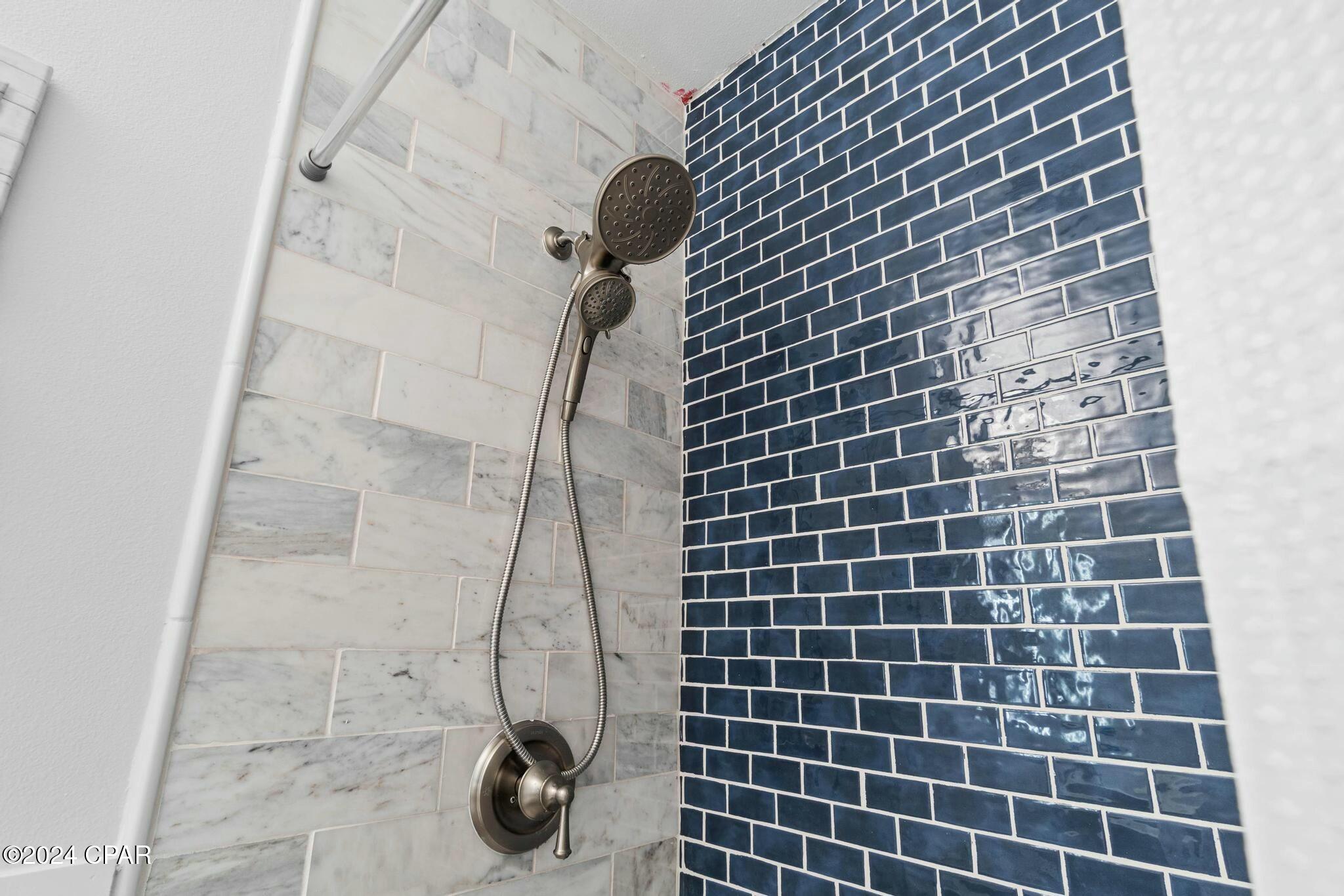 Laketown Wharf - Residential Lease