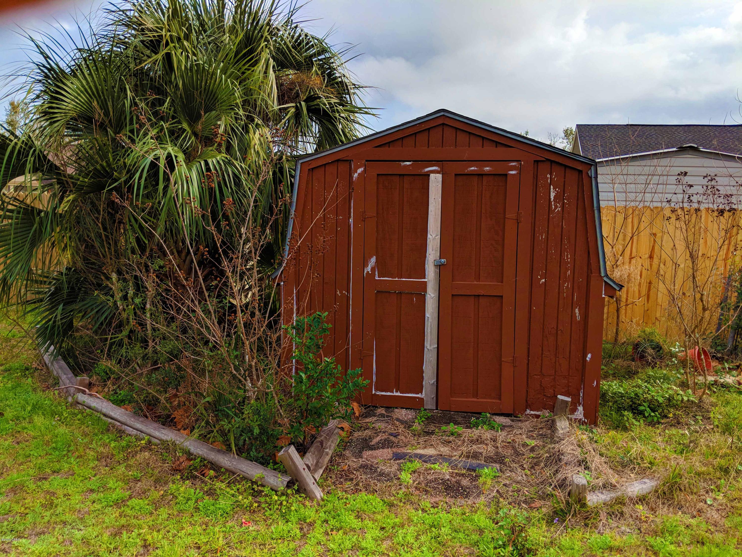 Lannie Rowe Lake Estates U-7 - Residential