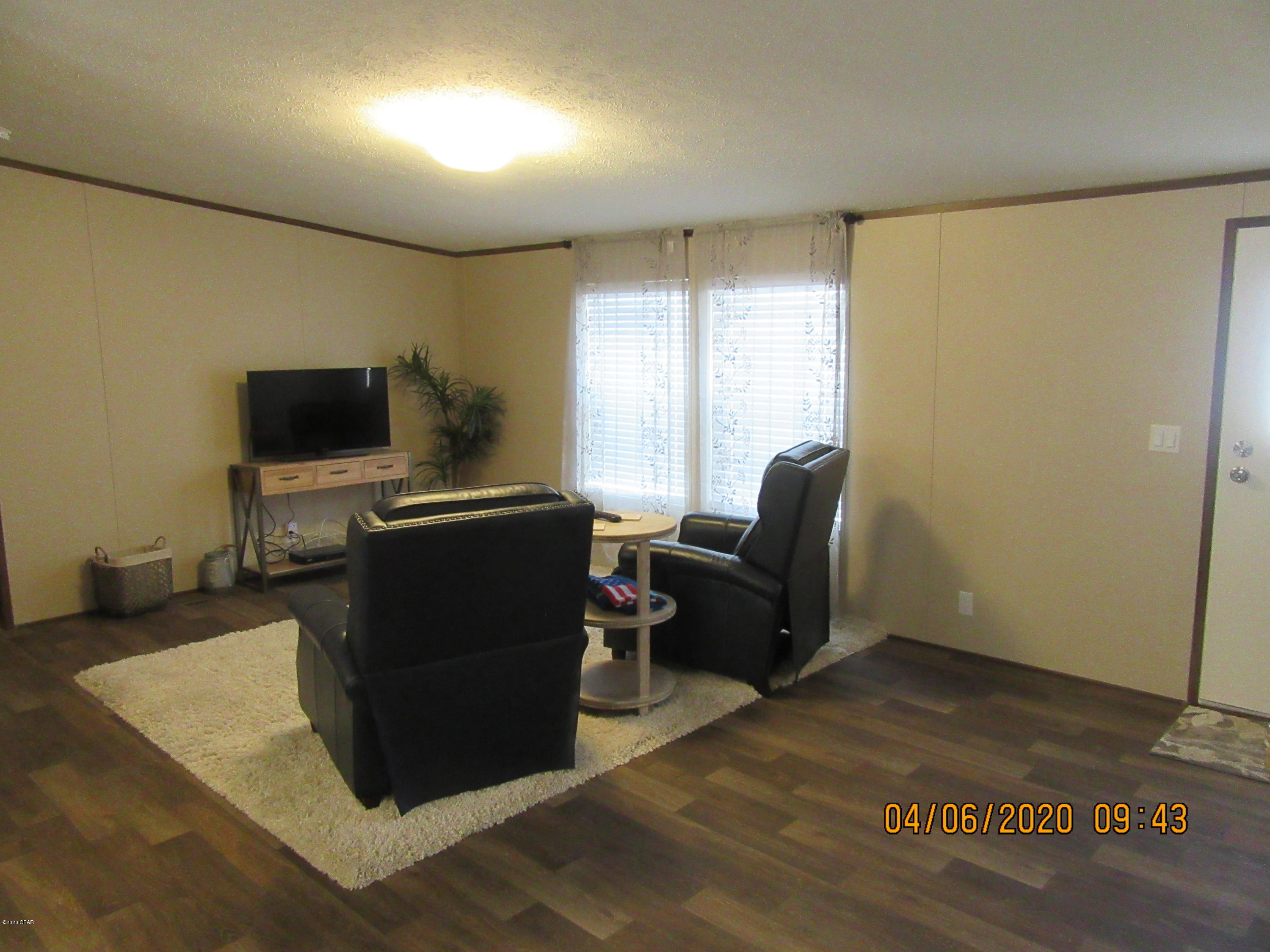 [No Recorded Subdiv] - Residential Lease